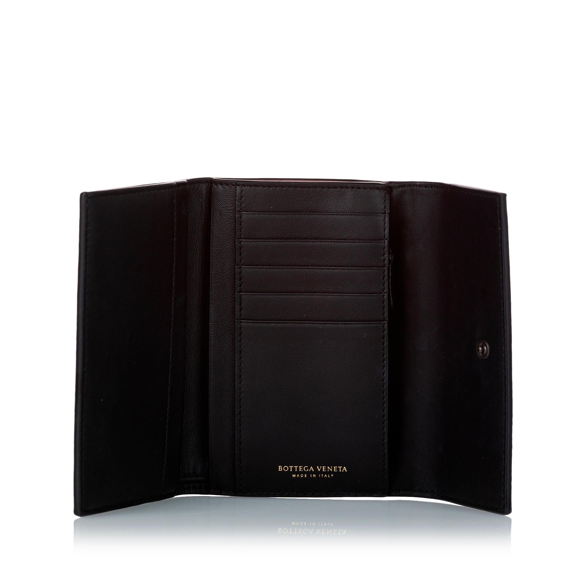 Bottega Veneta Intrecciato Leather Wallet (SHG-dyRJeM)