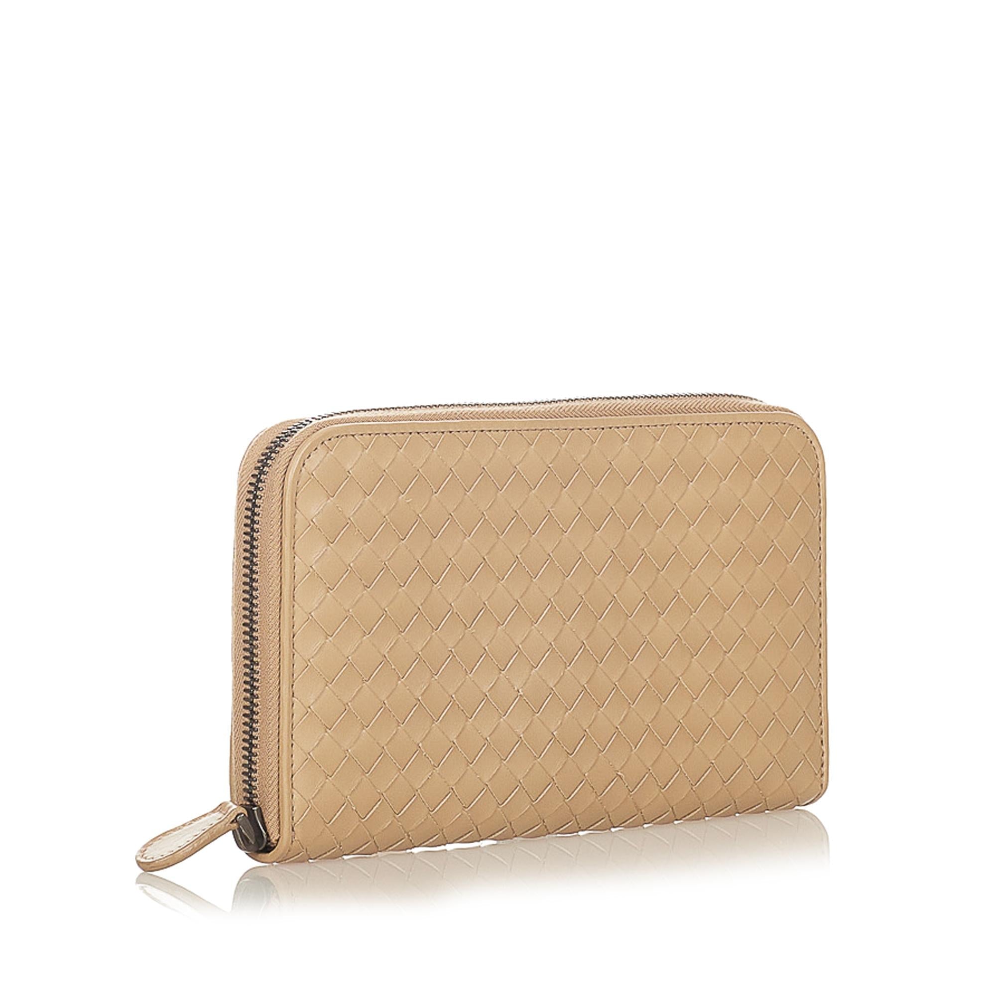 Bottega Veneta Intrecciato Leather Zip Around Wallet (SHG-24228)