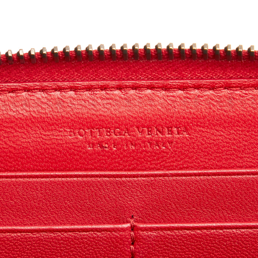 Bottega Veneta Intrecciato Leather Zip Around Wallet (SHG-29738)