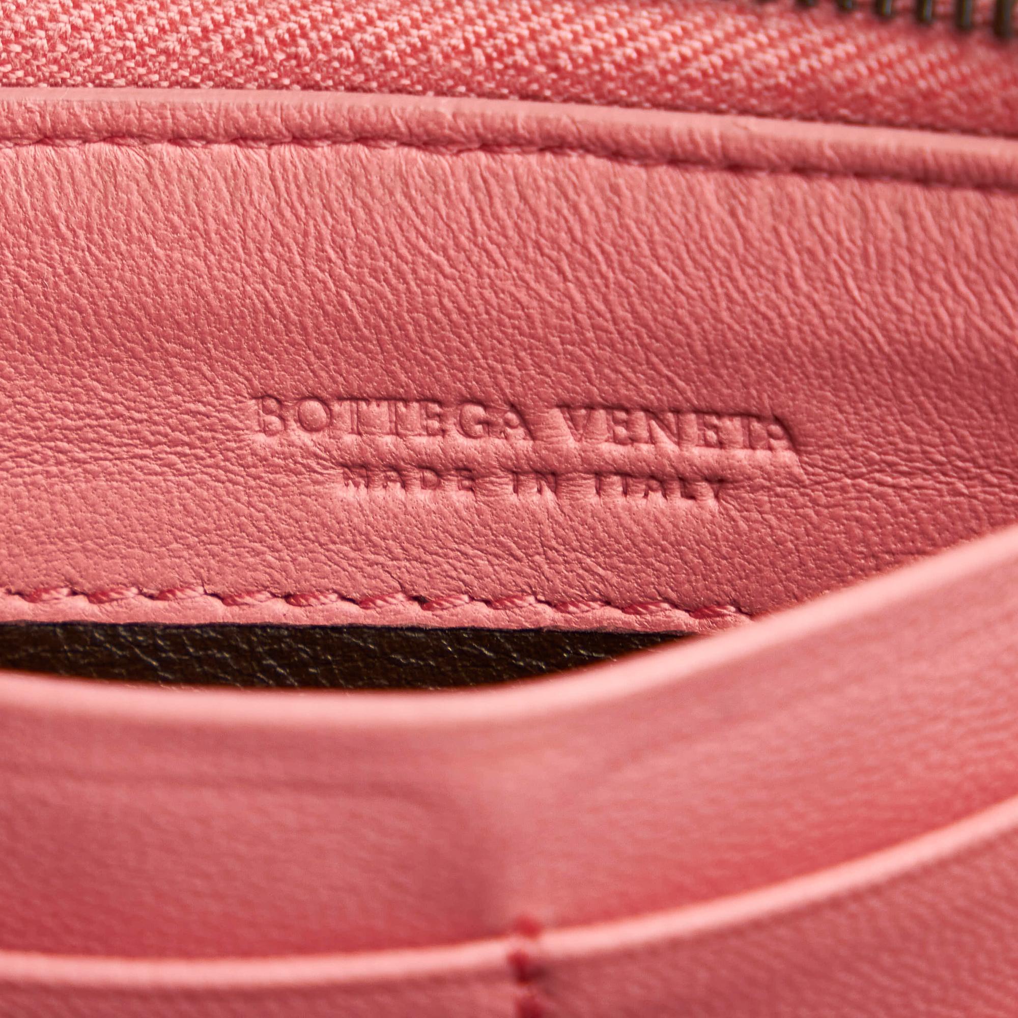 Bottega Veneta Intrecciato Leather Zip Around Wallet (SHG-32699)