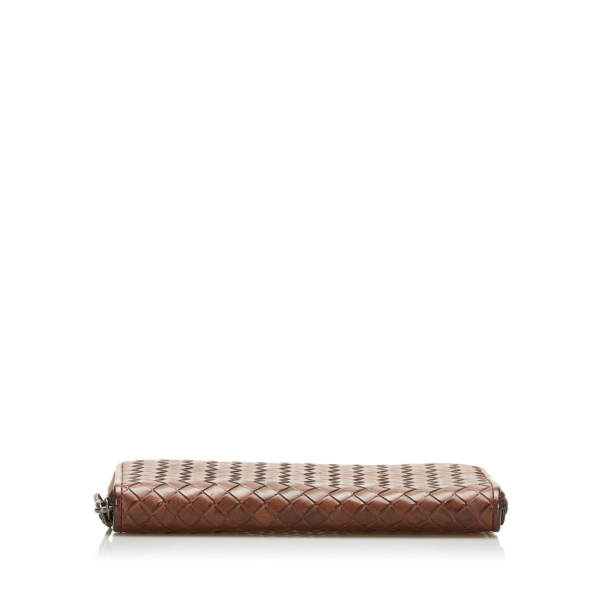 Bottega Veneta Intrecciato Leather Zip Around Wallet (SHG-35750)