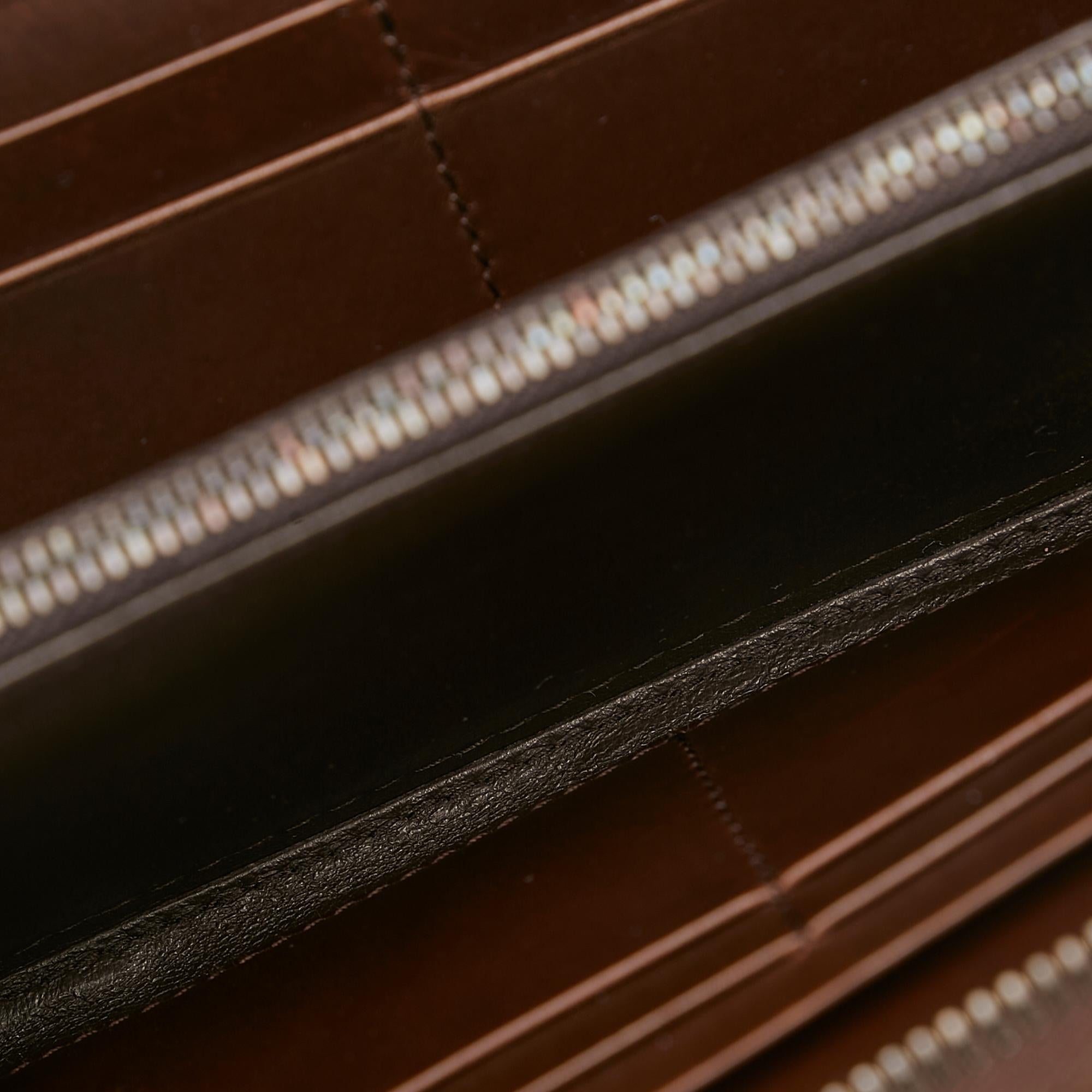 Bottega Veneta Intrecciato Leather Zip Around Wallet (SHG-35750)