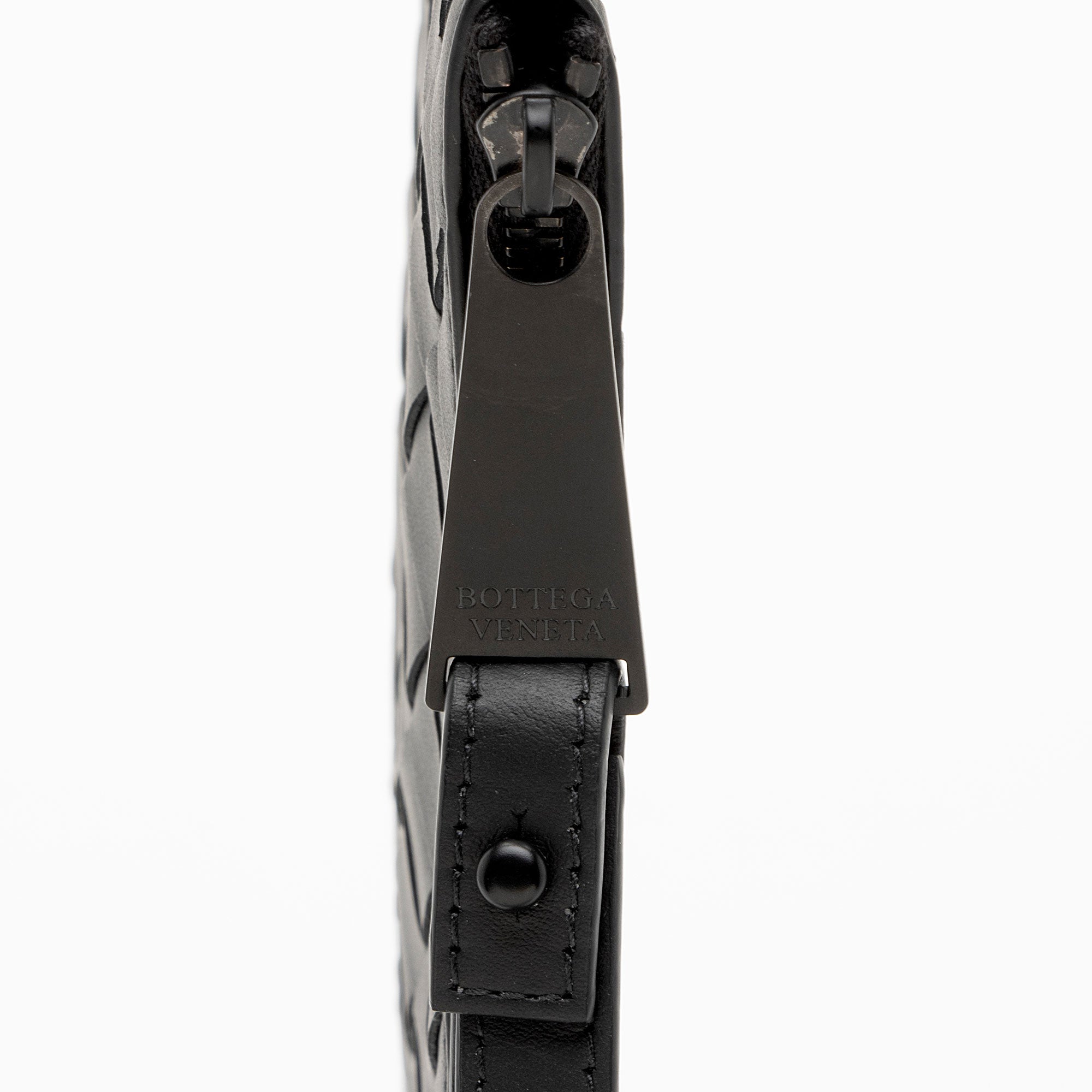 Bottega Veneta Intrecciato Nappa Leather Wristlet (SHF-HIja2g)