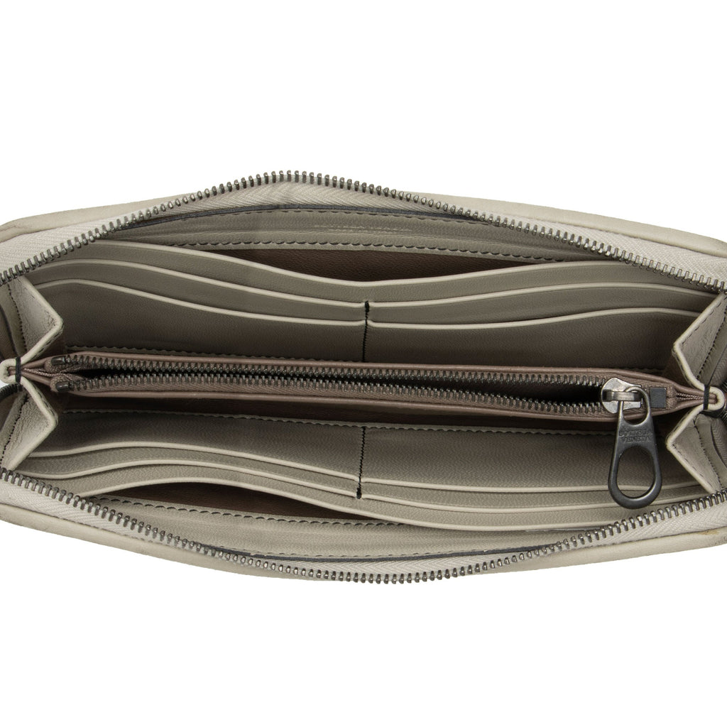 Bottega Veneta Intrecciato Nappa Zip Around Wallet (SHF-qhMg55)