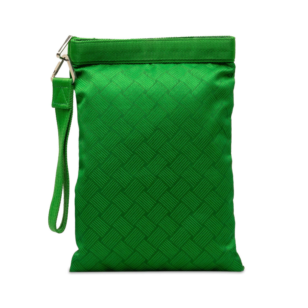 Bottega Veneta Nylon Wrist Pouch (SHG-T2zyA5)