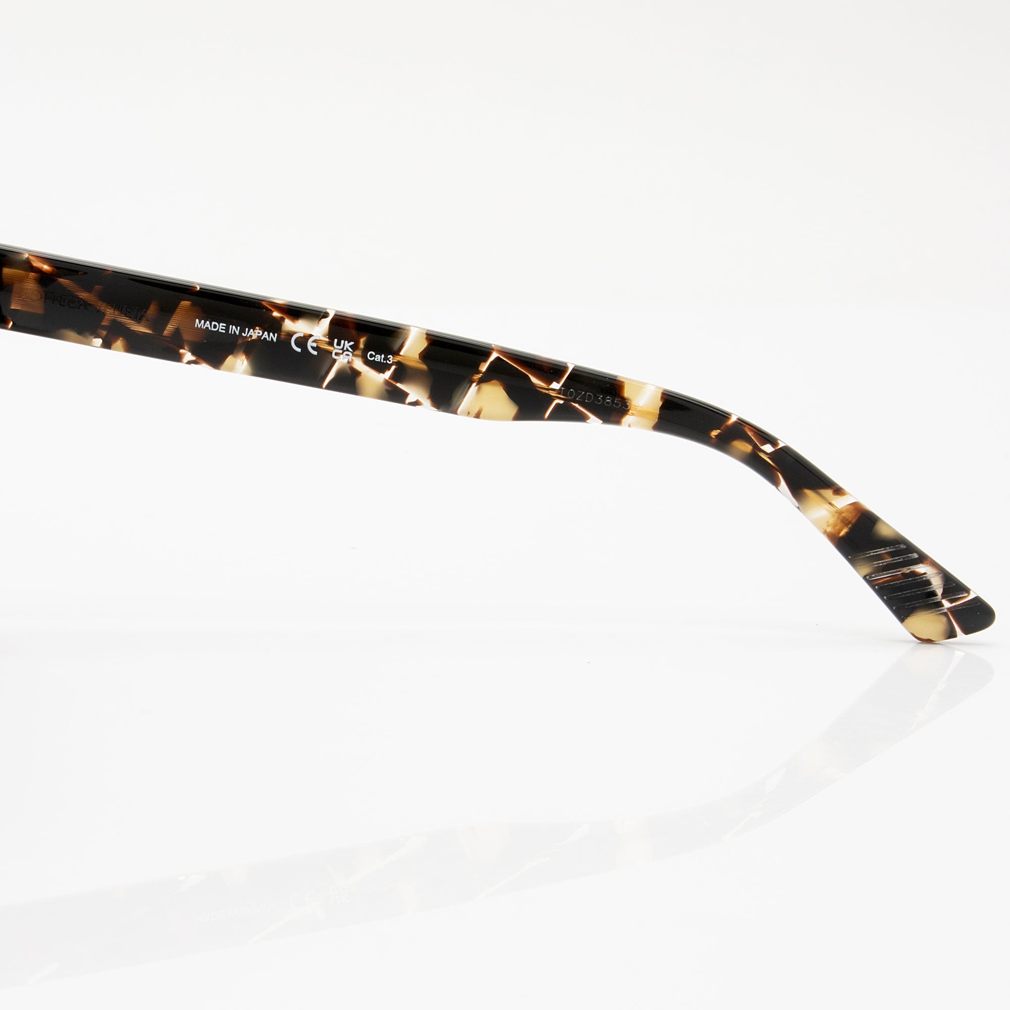 Bottega Veneta Oversized Square Sunglasses (SHF-Wpb60k)