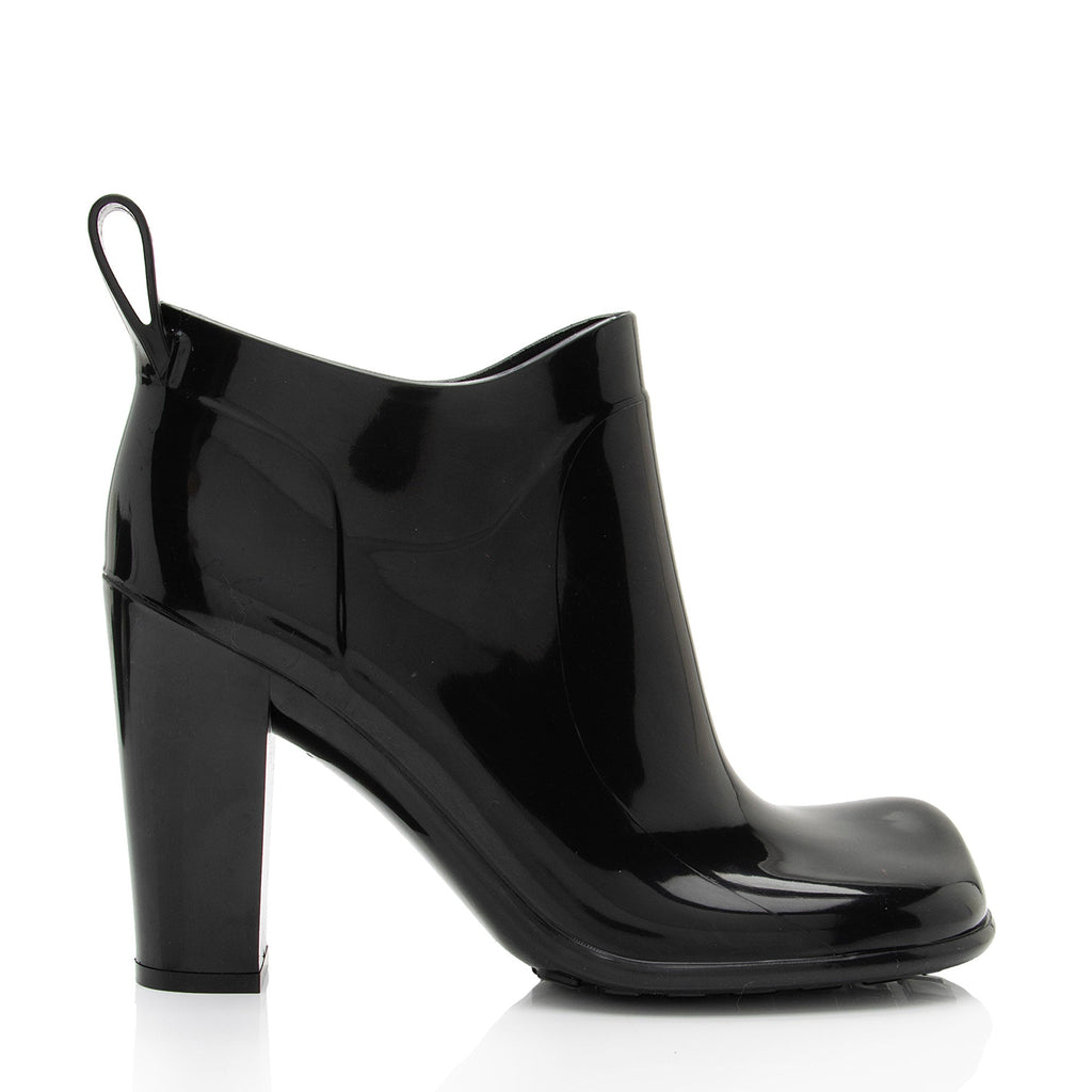 Bottega Veneta Rubber Shine Ankle Boots - Size 9 / 39 (SHF-6JrG88)