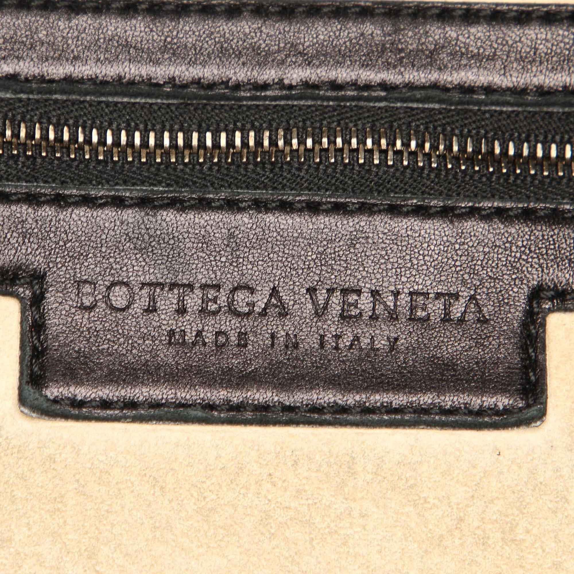 Bottega Veneta Studded Leather Hobo Bag (SHG-22738)