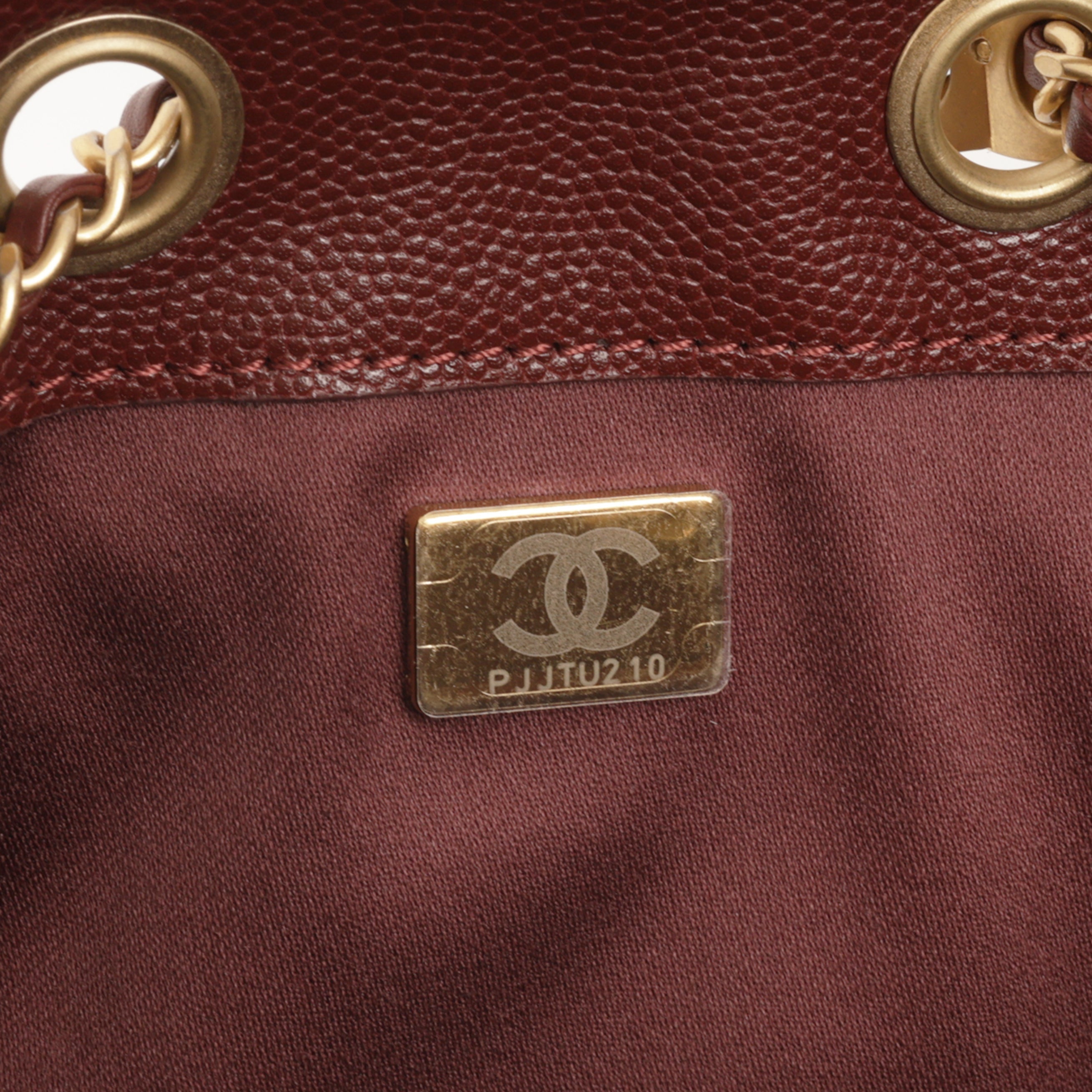 Chanel Small 25 Hobo - Bordeaux Caviar | Antique Gold Hardware