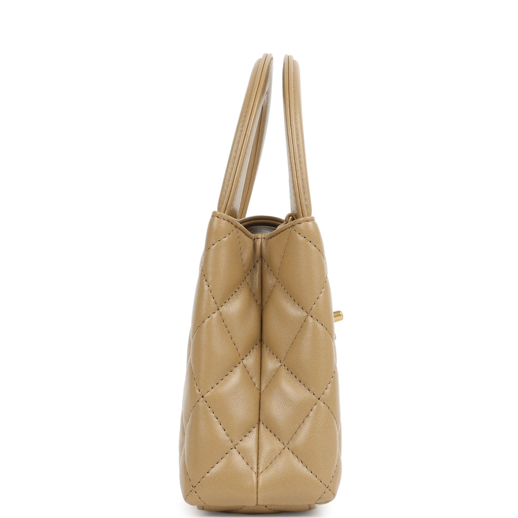 Chanel Small Kelly Shopper Dark Beige Shiny Lambskin Antique Gold Hardware