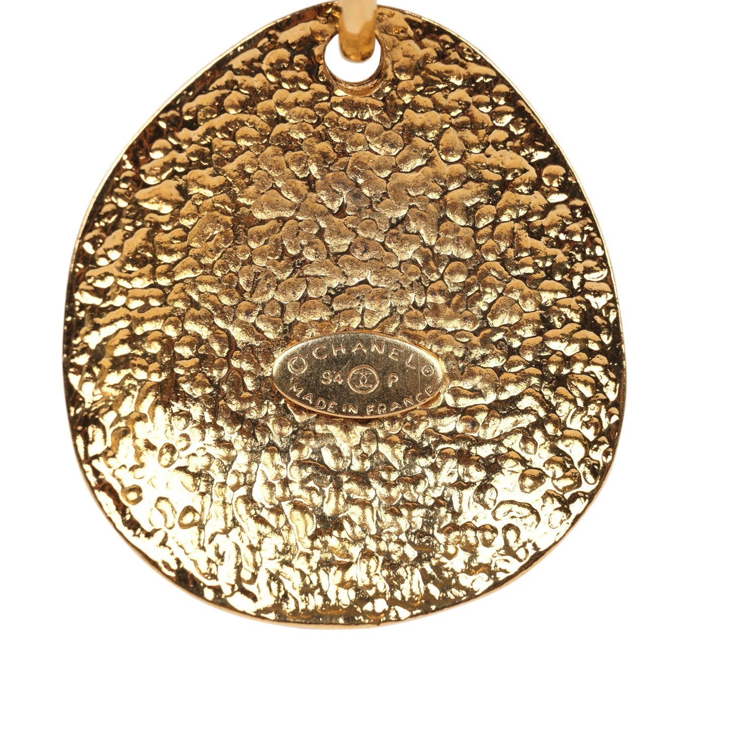 Vintage Chanel 24K Gold Plated CC Quilted Oval Pendant Necklace