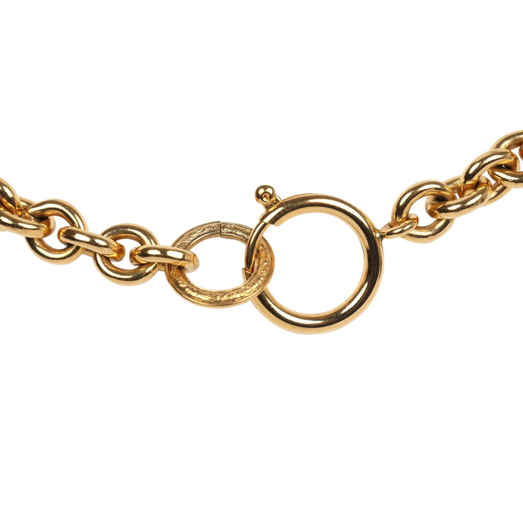 Vintage Chanel 24K Gold Plated CC Quilted Oval Pendant Necklace