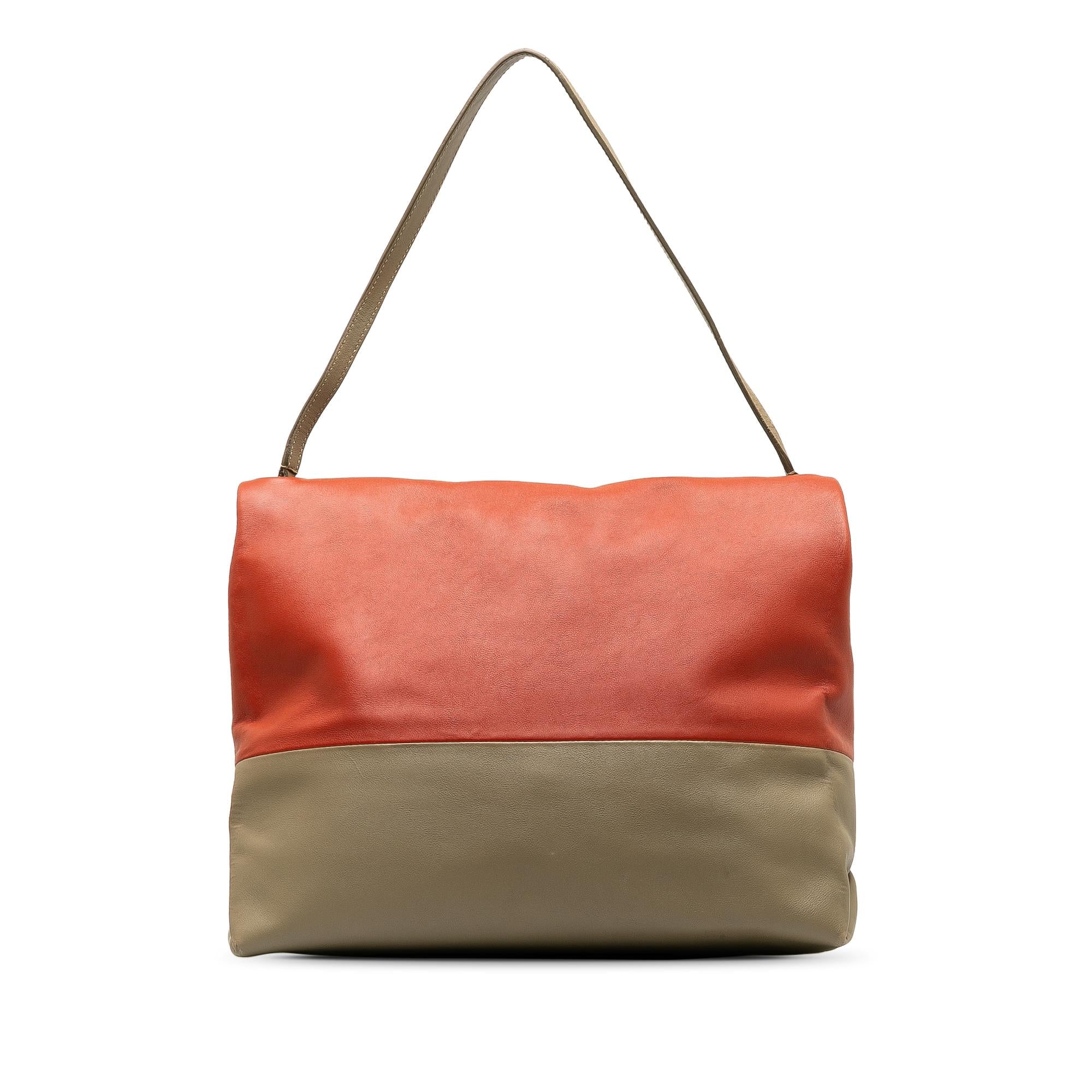 Celine All Soft Shoulder Bag (SHG-UJPsod)