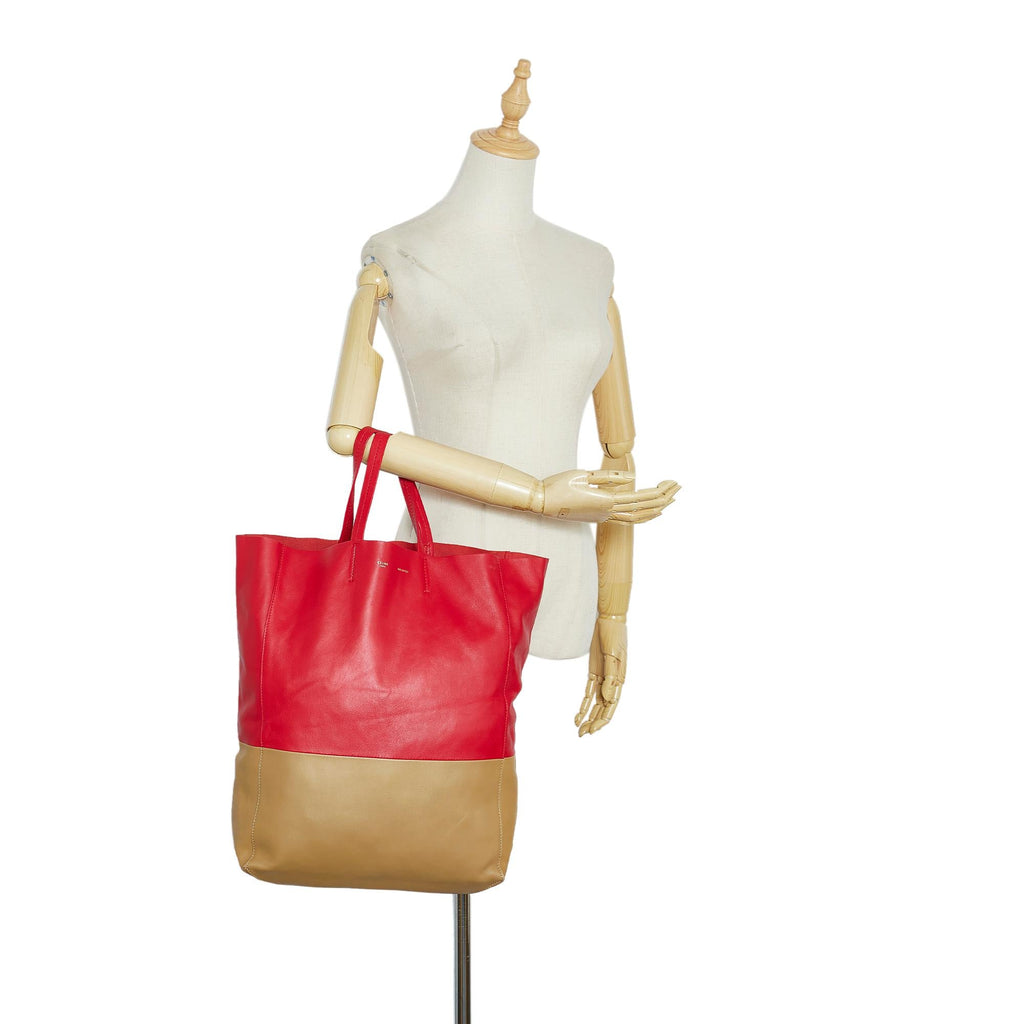 Celine Bicolor Vertical Cabas Tote (SHG-iLxSwQ)