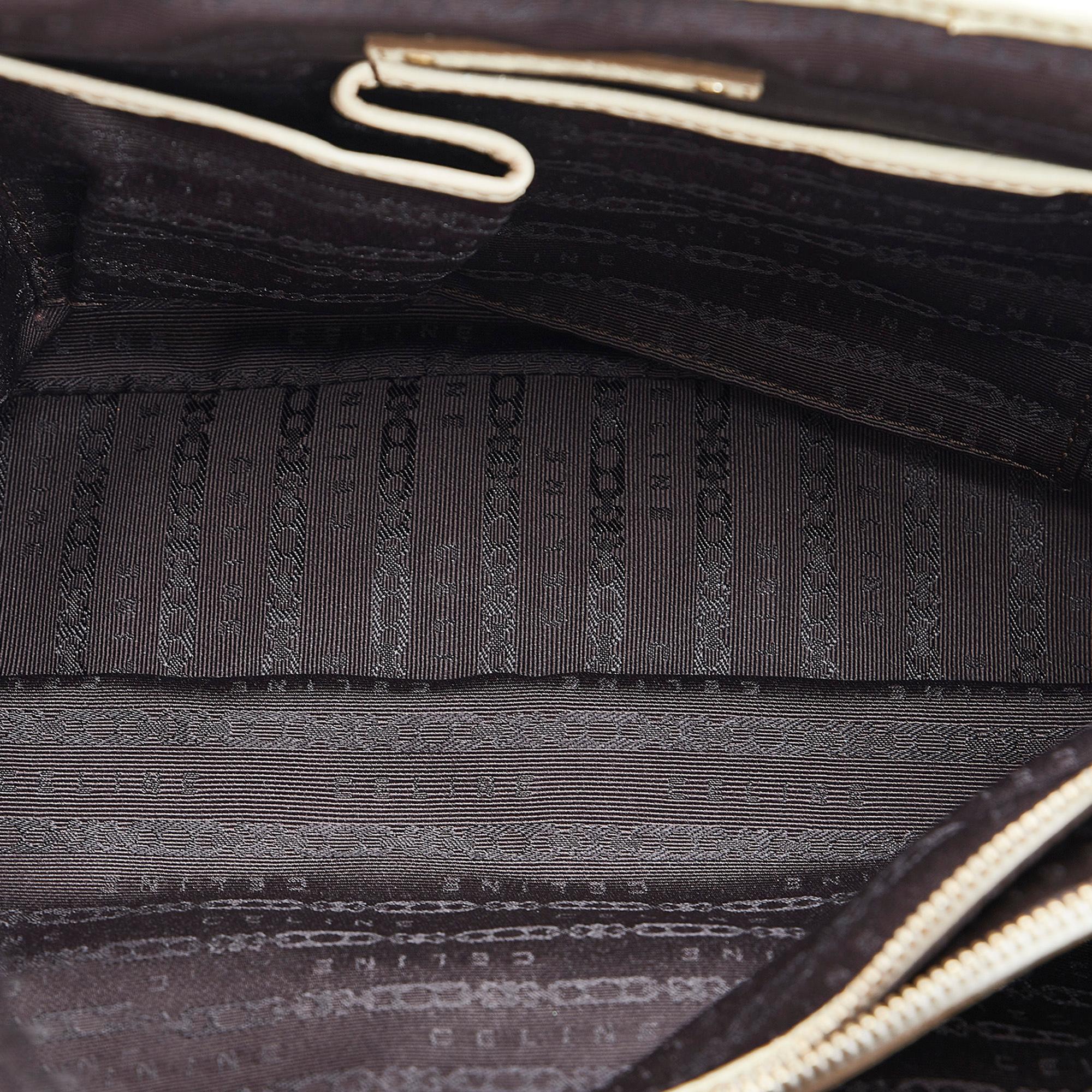 Celine Boogie (SHG-5B5C41)