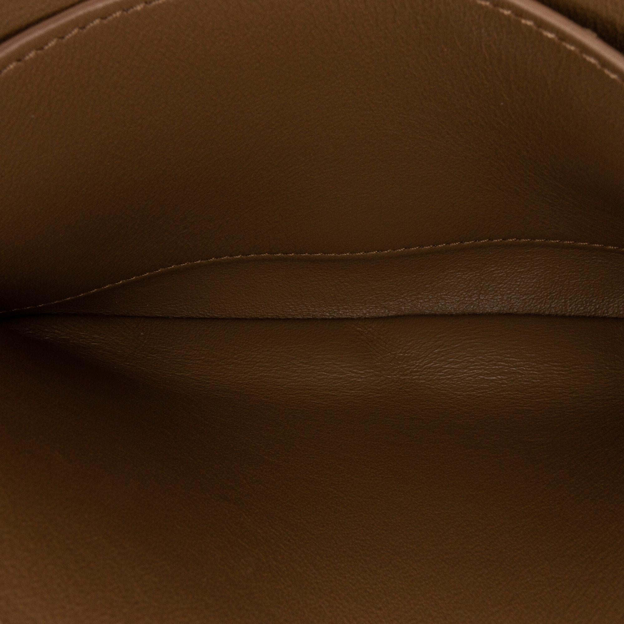Celine C Quilted Crossbody Bag (SHG-pWIlz4)