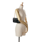 Celine Calfskin Cuir Triomphe Chain Shoulder Bag (SHG-7mujIg)