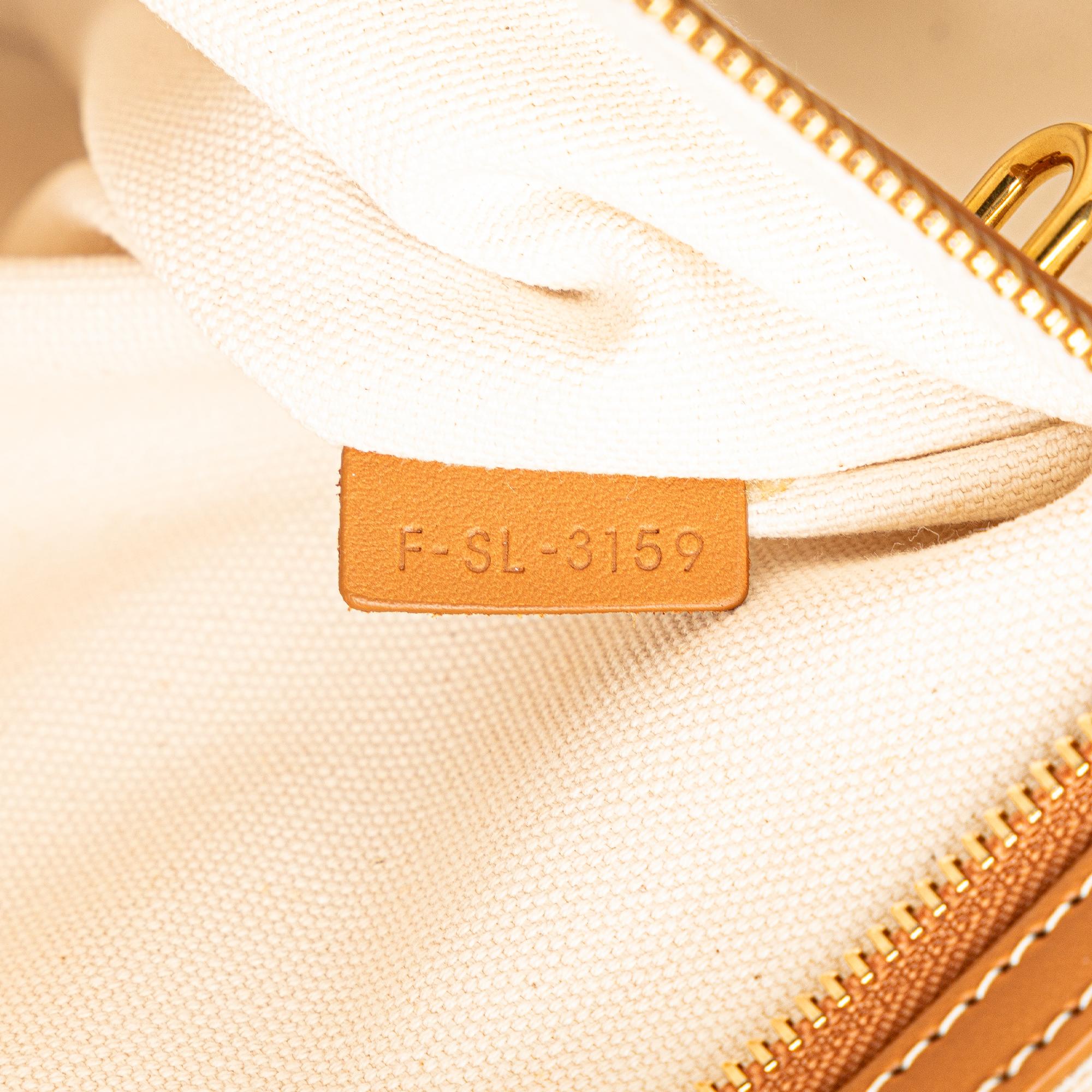 Celine Horizontal Cabas Tote (SHG-aPlfsH)