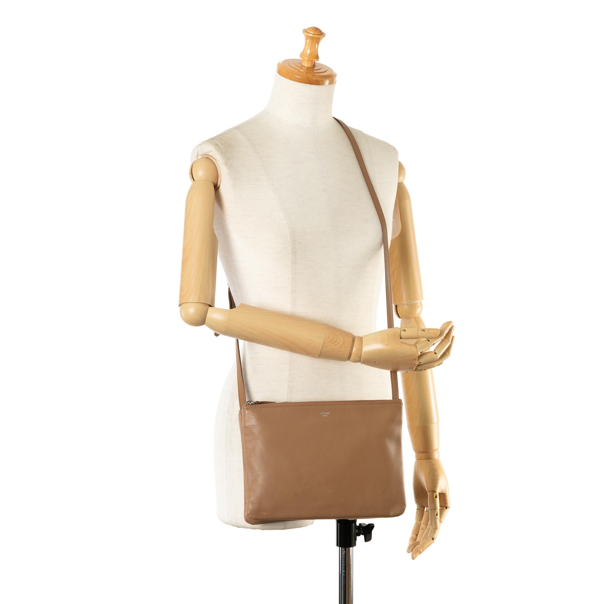 Celine Large Leather Trio Crossbody Bag (SHG-HCXKFX)