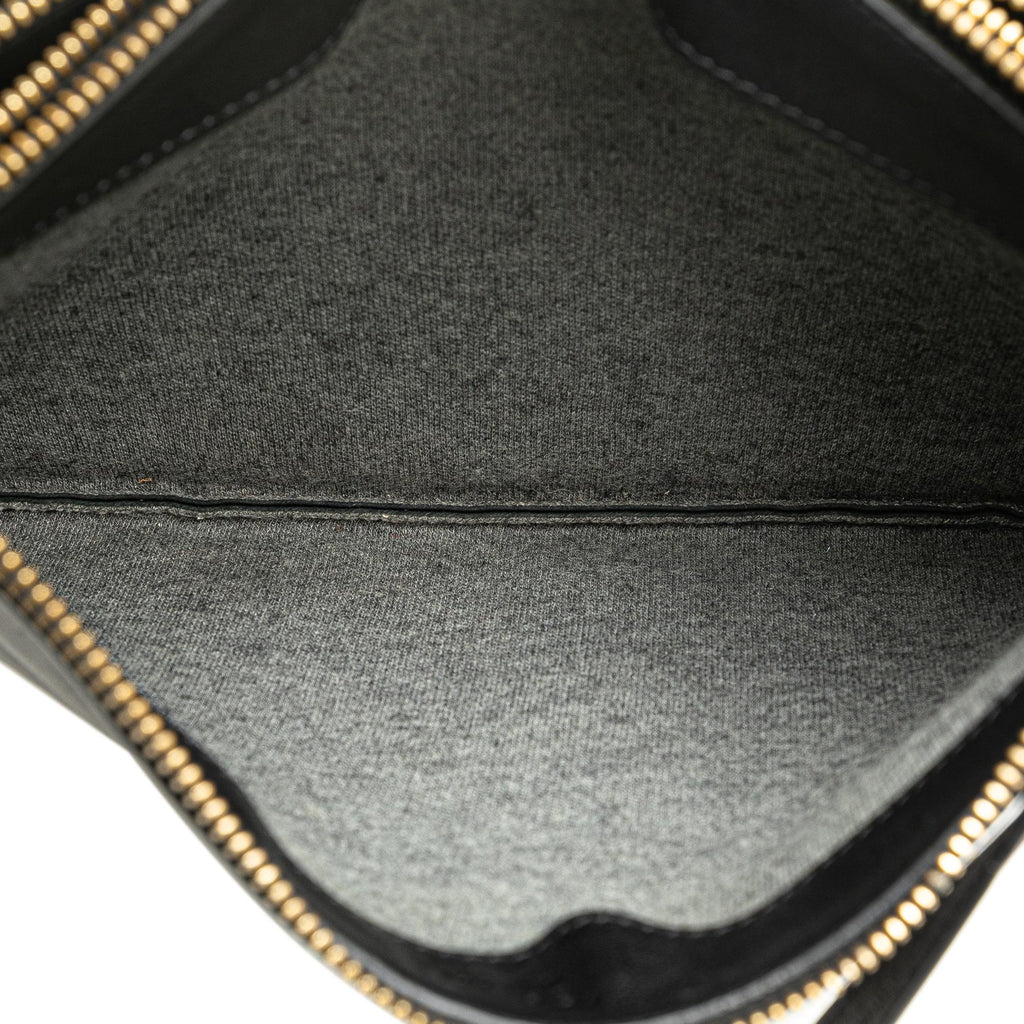 Celine Large Leather Trio Crossbody (SHG-IdCo65)