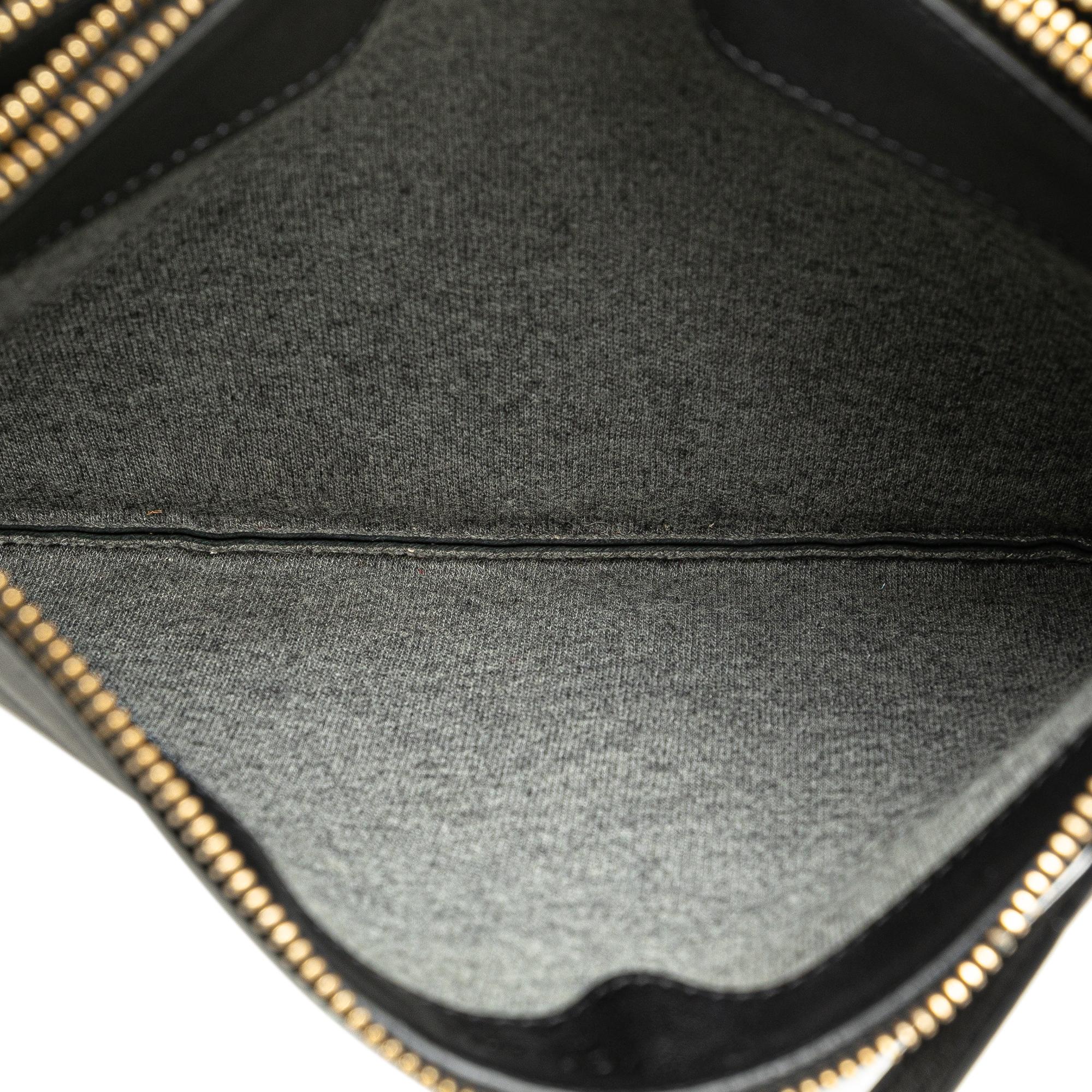 Celine Large Leather Trio Crossbody (SHG-IdCo65)