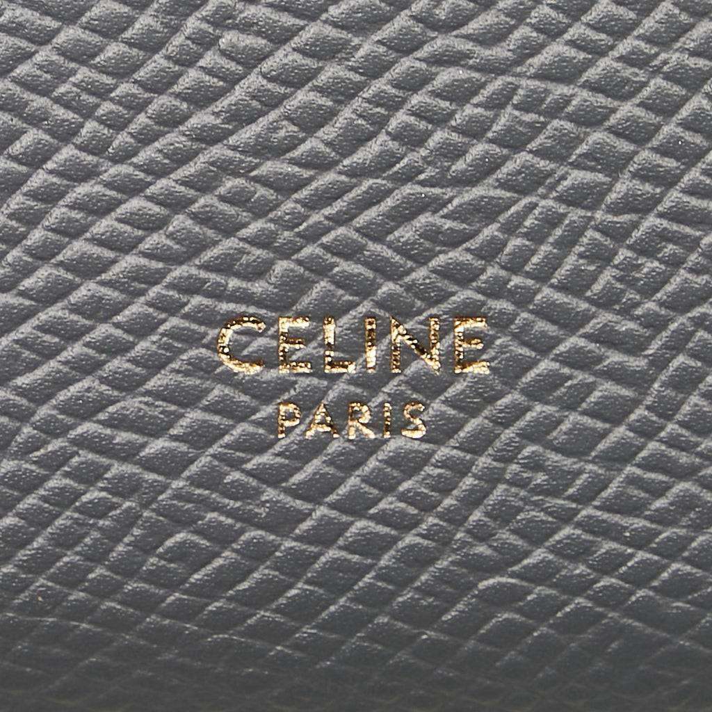 Celine Large Strap Wallet in Bicolour Grained Calfskin (SHG-35193)