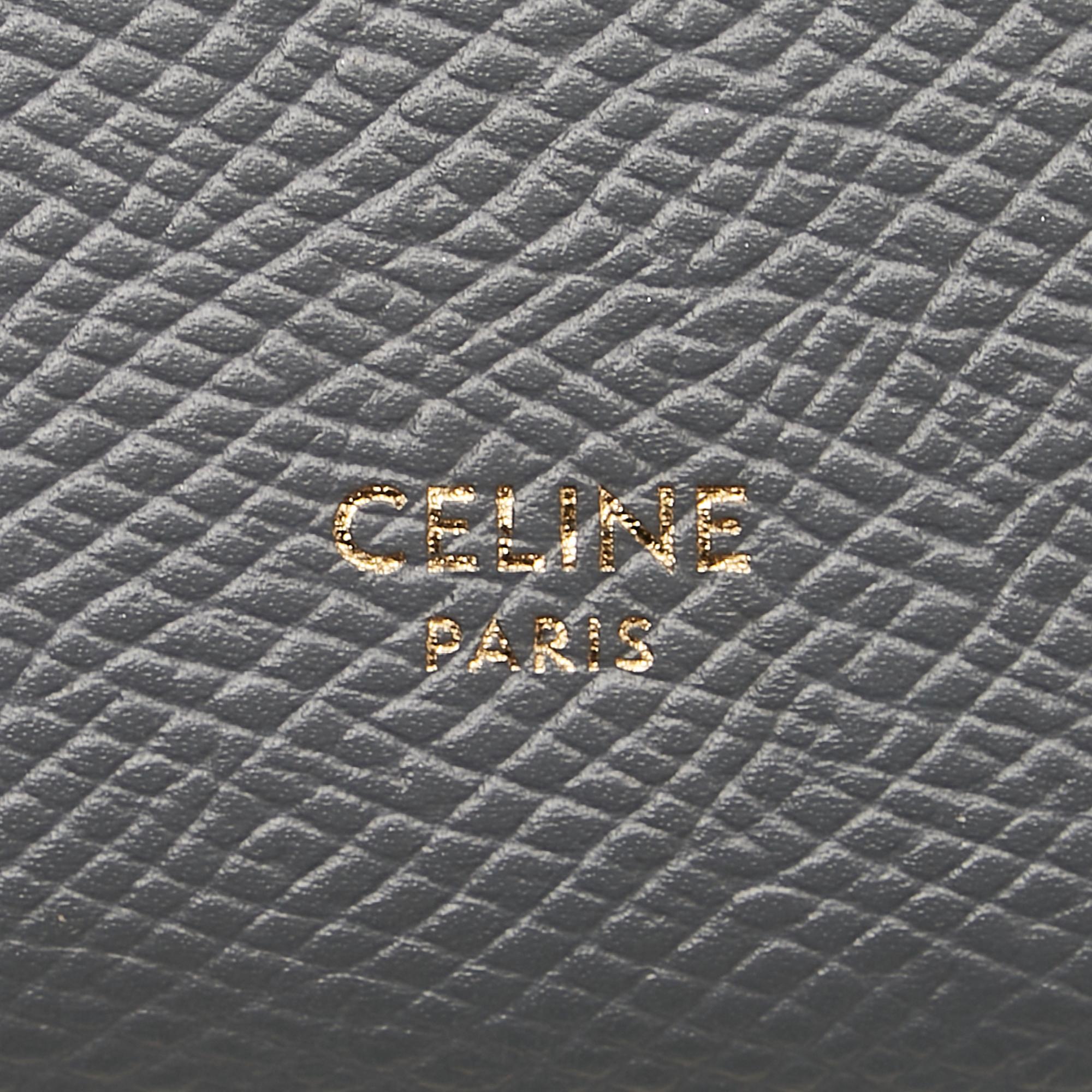 Celine Large Strap Wallet in Bicolour Grained Calfskin (SHG-35193)