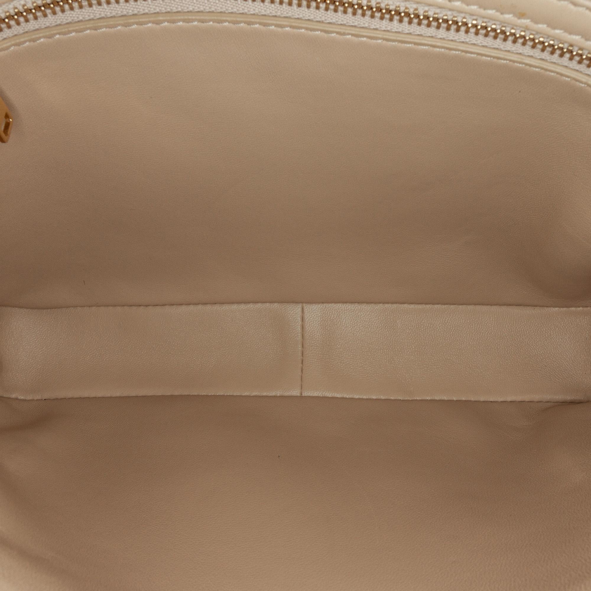 Celine Large Triomphe Crossbody Bag (SHG-wrAIvL)
