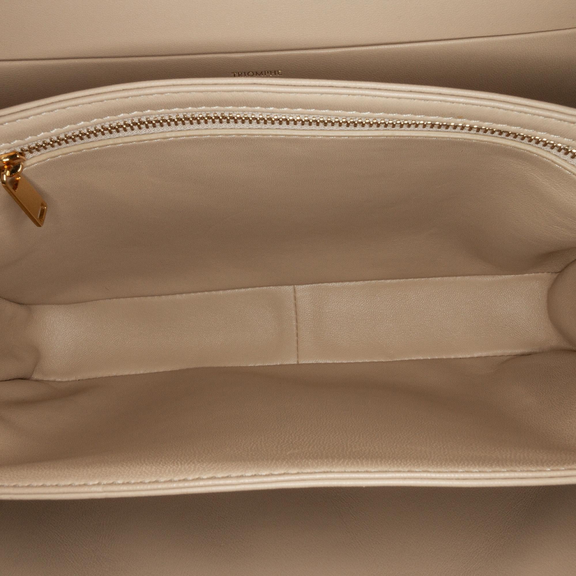 Celine Large Triomphe Crossbody Bag (SHG-wrAIvL)