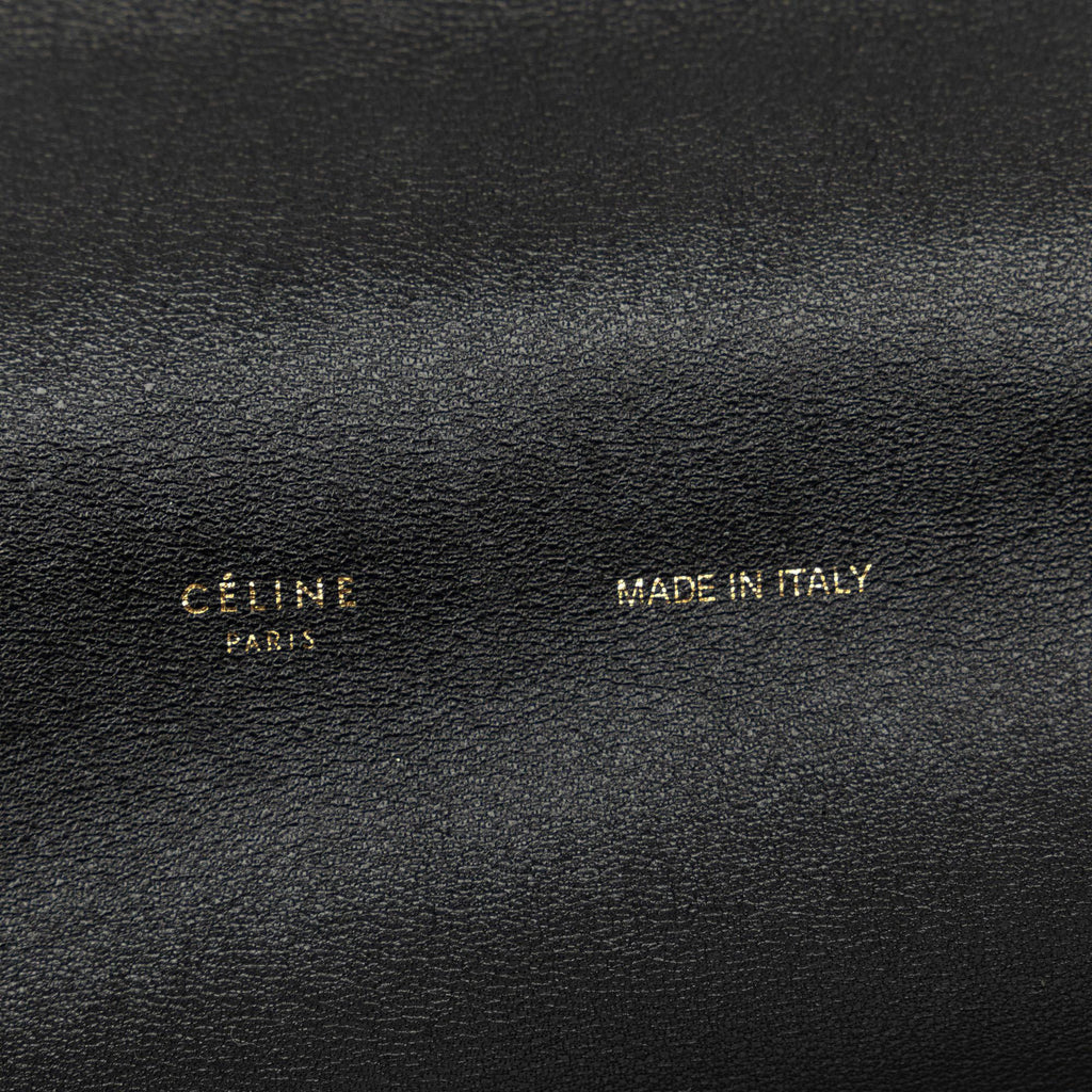 Celine Leather Foldover Clutch (SHG-lQsUOR)