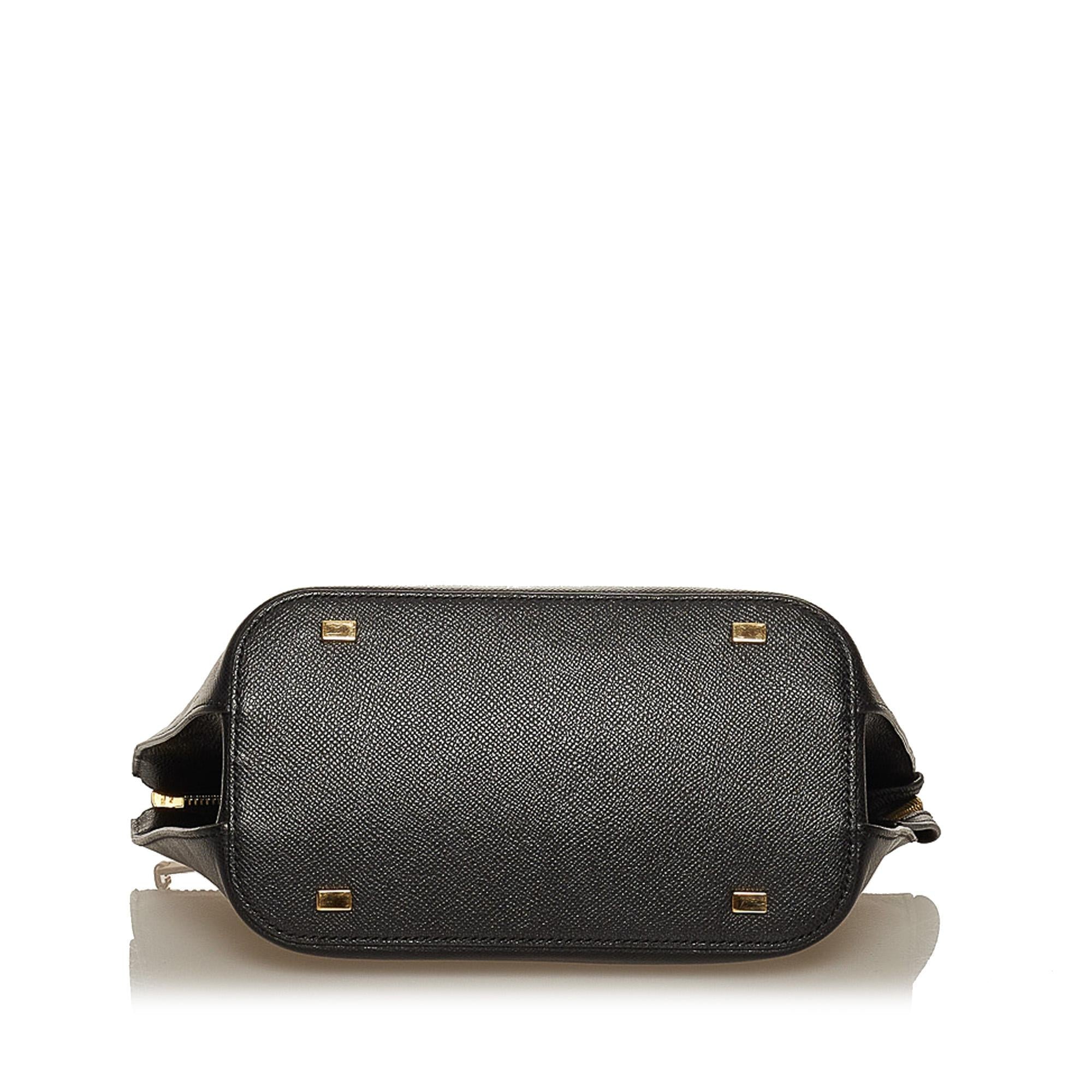 Celine Leather Handbag (SHG-29522)
