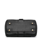 Celine Leather Handbag (SHG-vNTuaf)