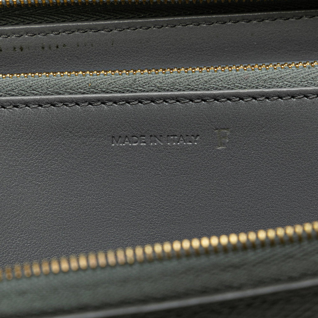 Celine Leather Zip Wallet (SHG-F4bgYg)