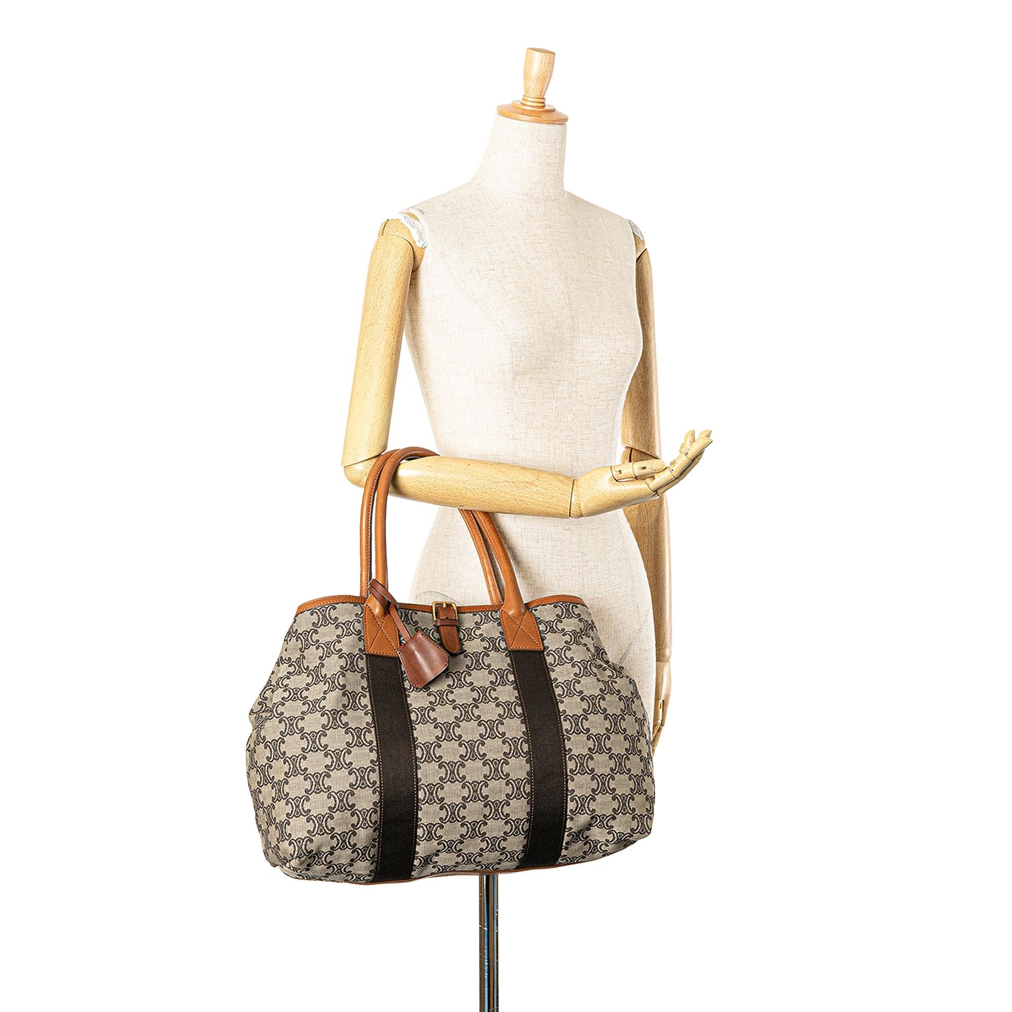 Celine Macadam Canvas Handbag (SHG-rBcCU4)