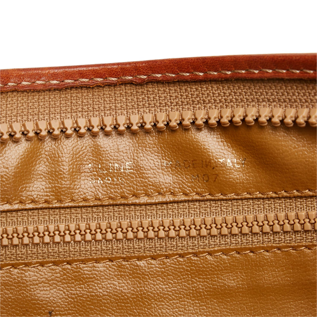 Celine Macadam Clutch Bag (SHG-35677)