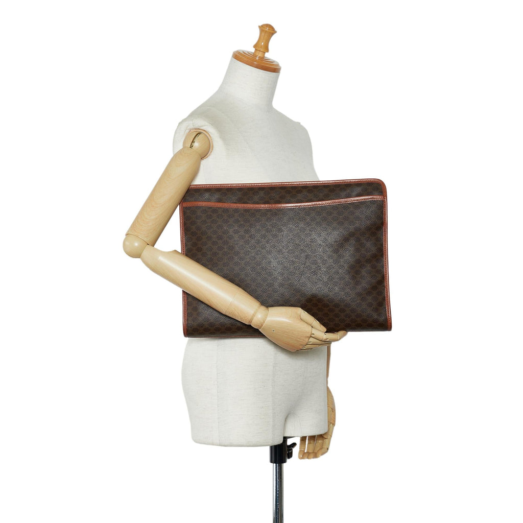 Celine Macadam Clutch (SHG-Q6OfYQ)