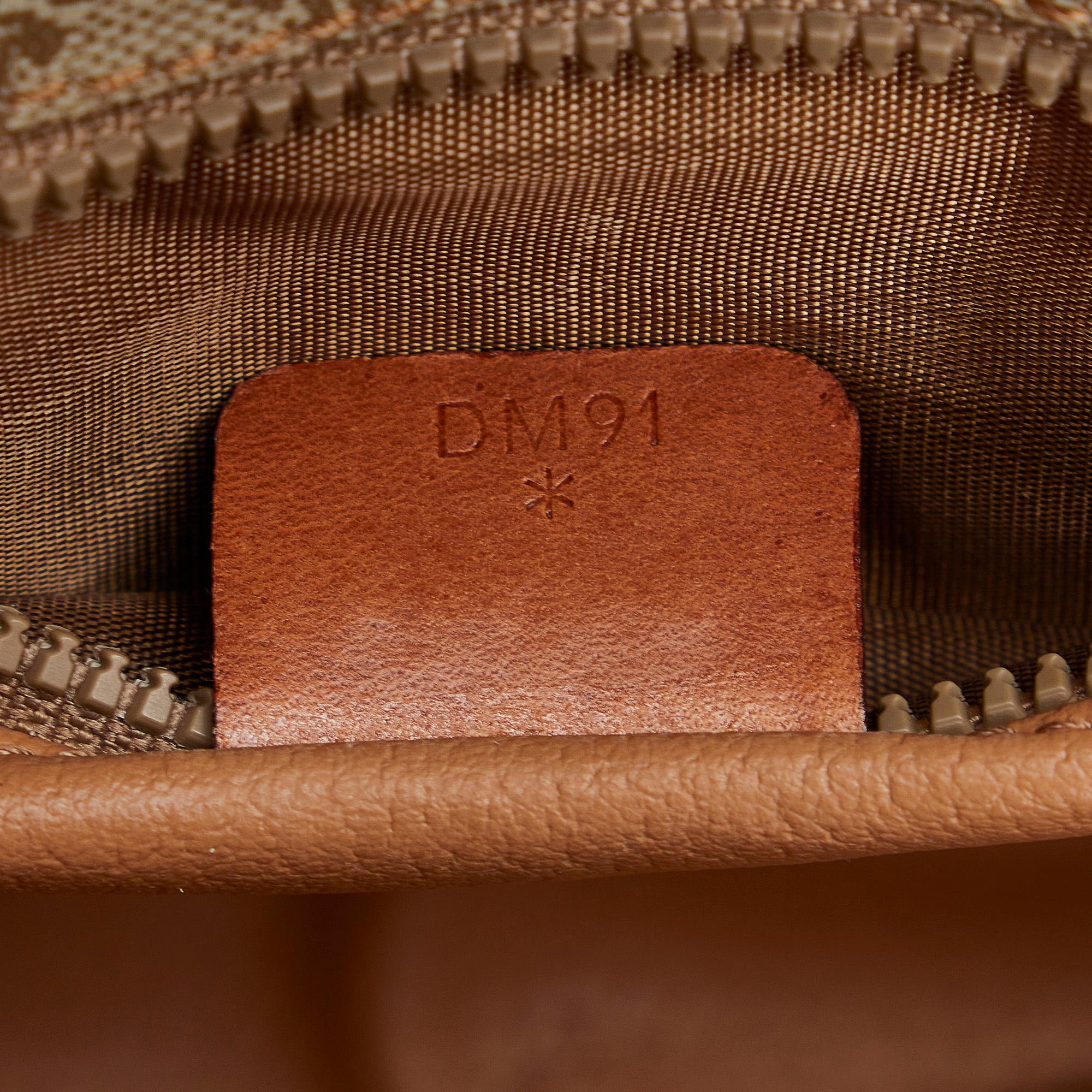 Celine Macadam Crossbody Bag (SHG-bVMxxz)