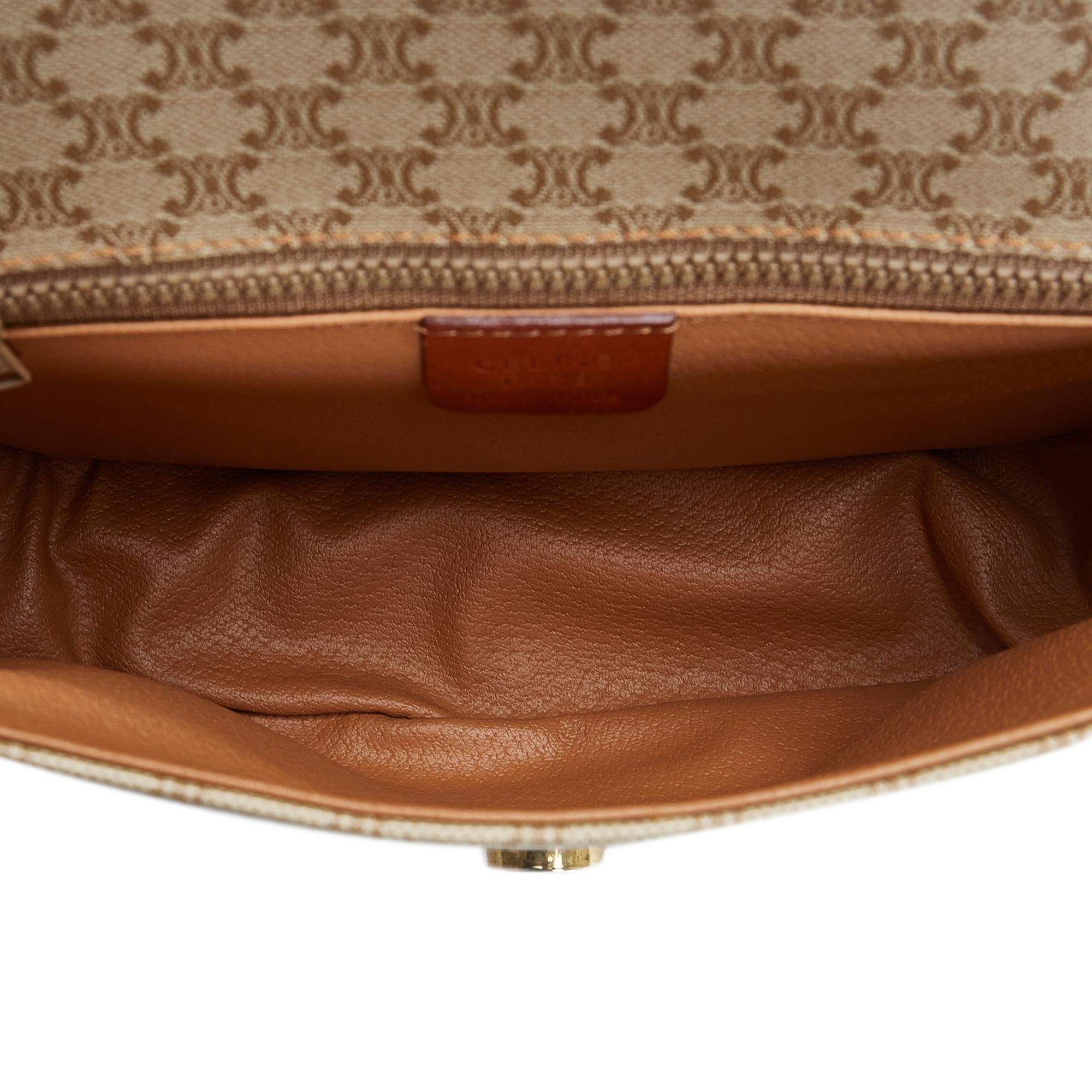 Celine Macadam Crossbody Bag (SHG-bVMxxz)