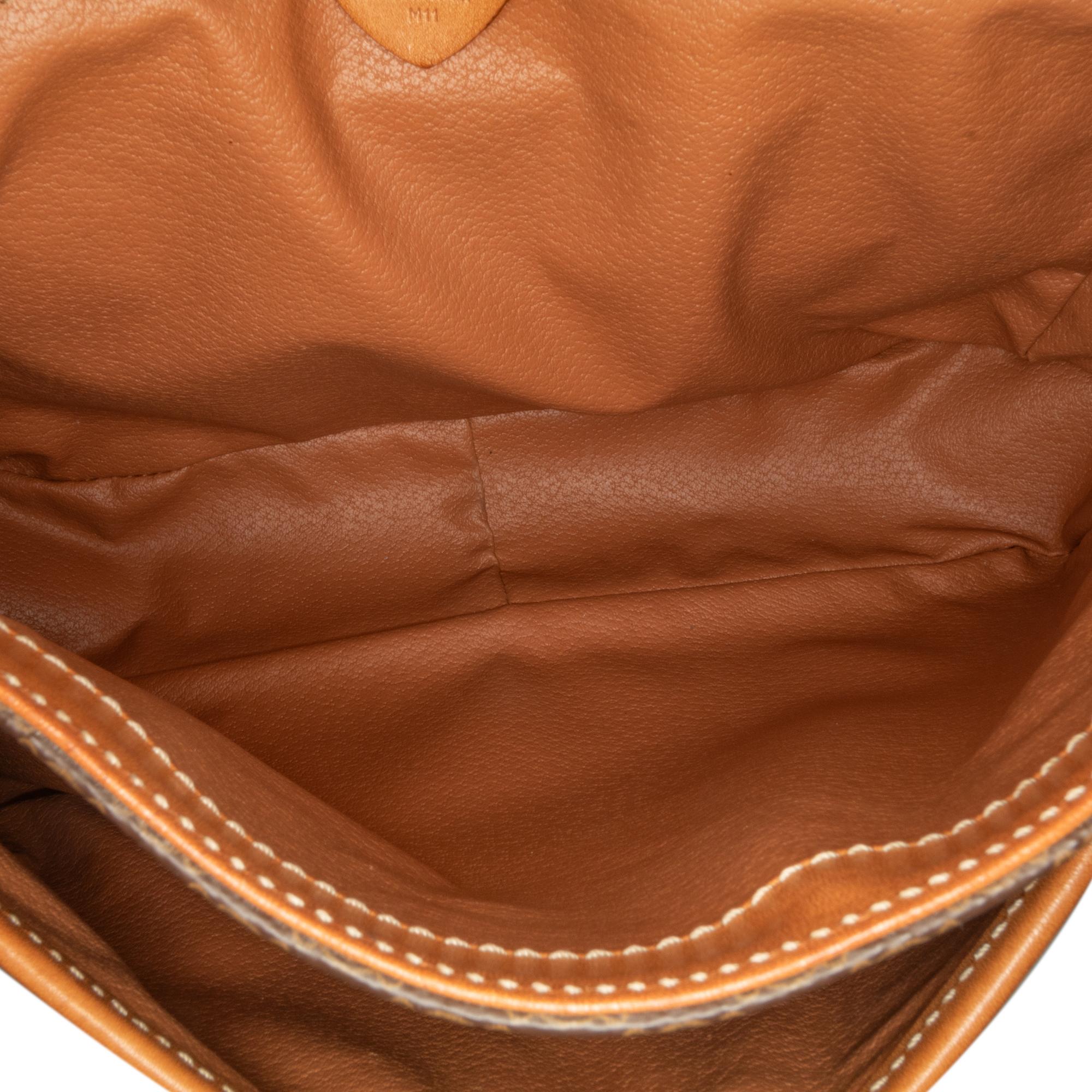 Celine Macadam Crossbody Bag (SHG-t894yW)