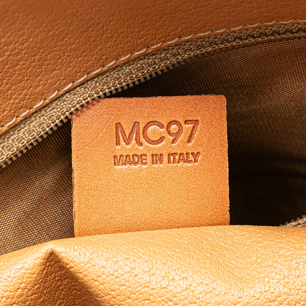 Celine Macadam Handbag (SHG-fmGA8M)