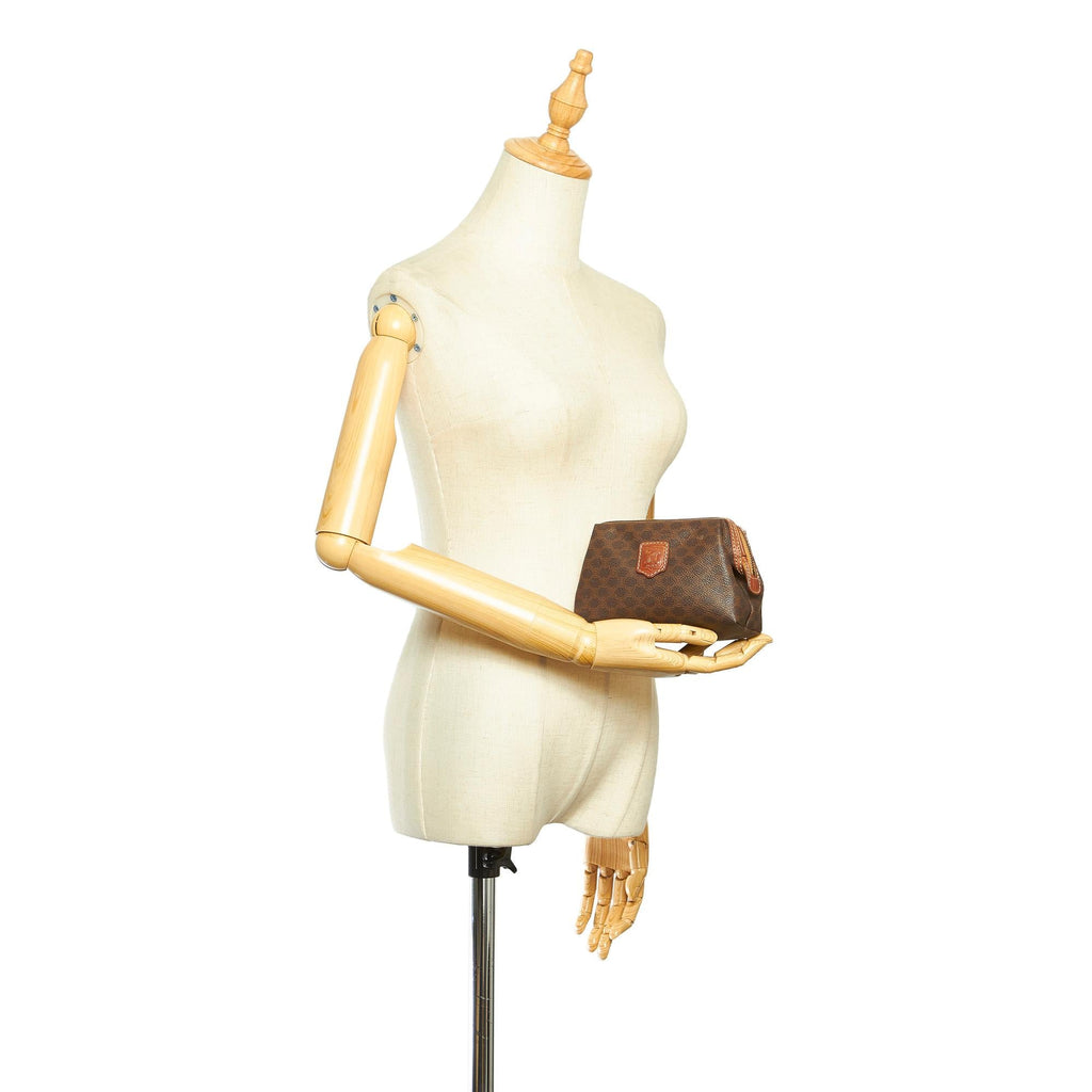 Celine Macadam Pouch (SHG-36211)