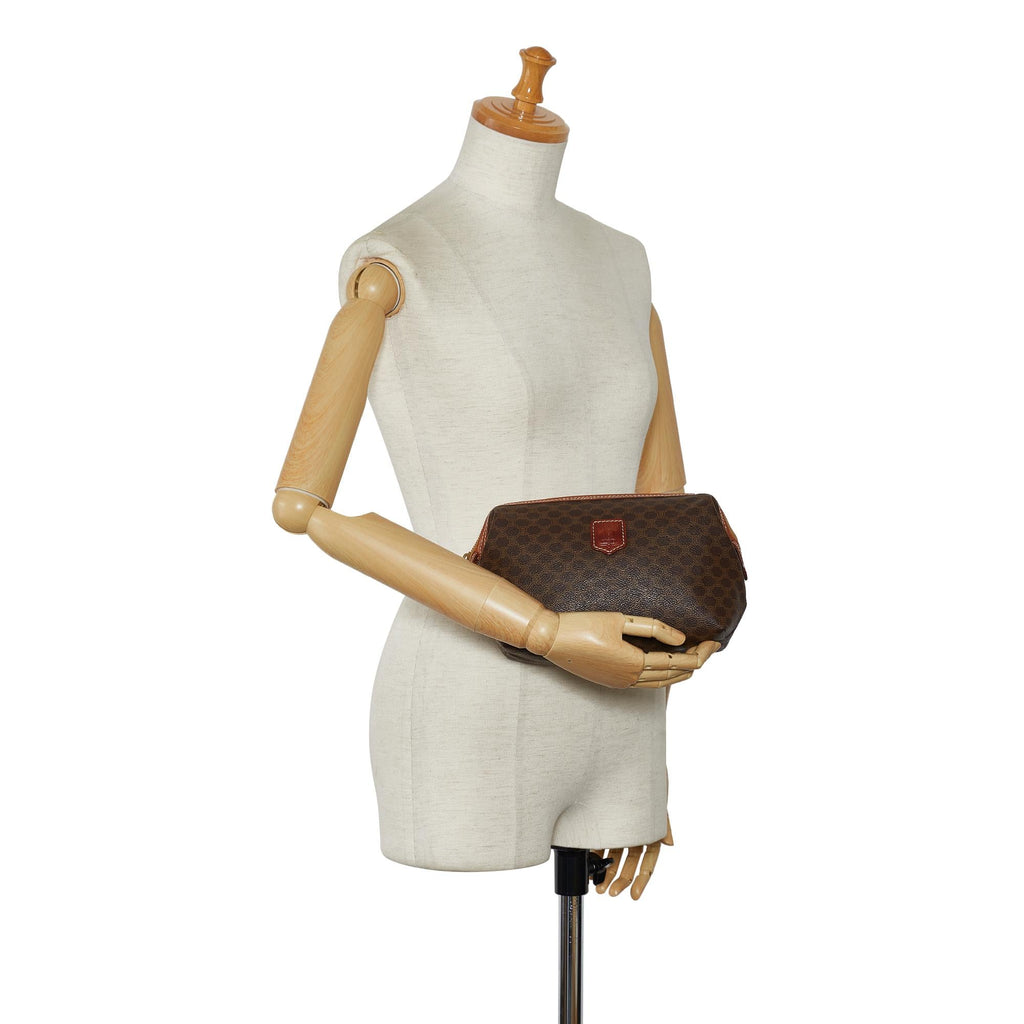 Celine Macadam Pouch (SHG-YmLbnG)