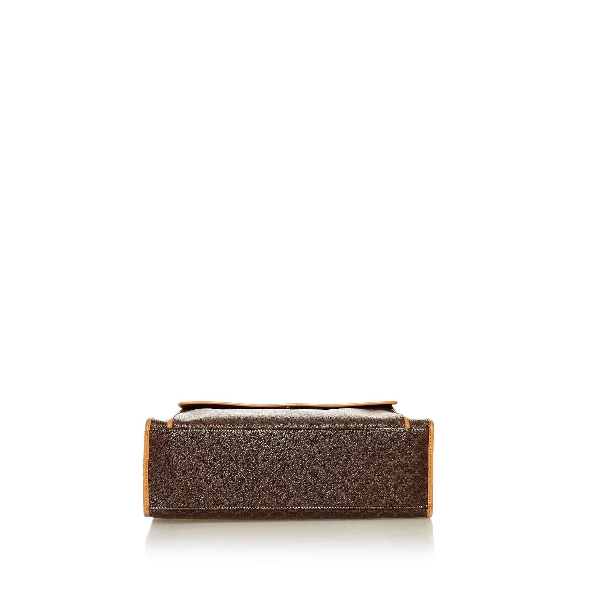 Celine Macadam Shoulder Bag (SHG-34899)