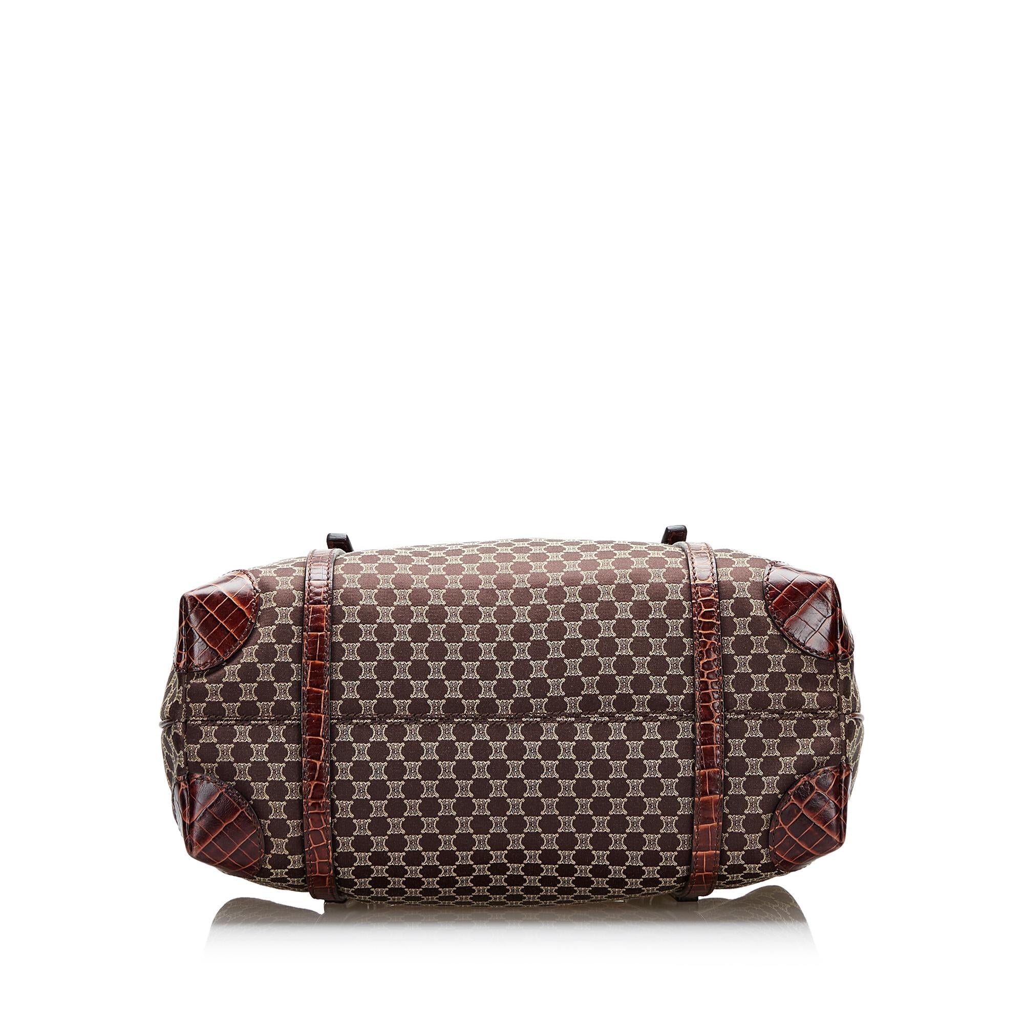 Celine Macadam Tote (SHG-zIfQh0)