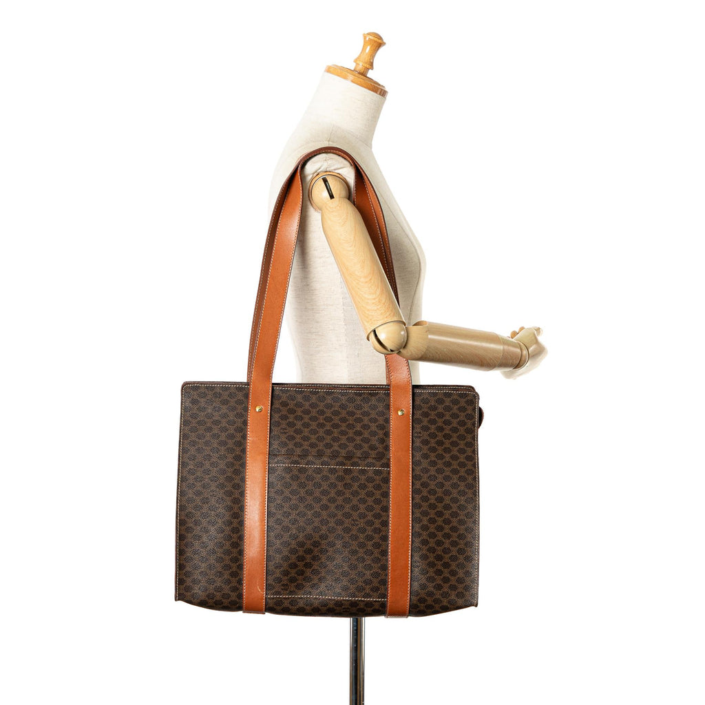 Celine Macadam Tote (SHG-VDkhsy)
