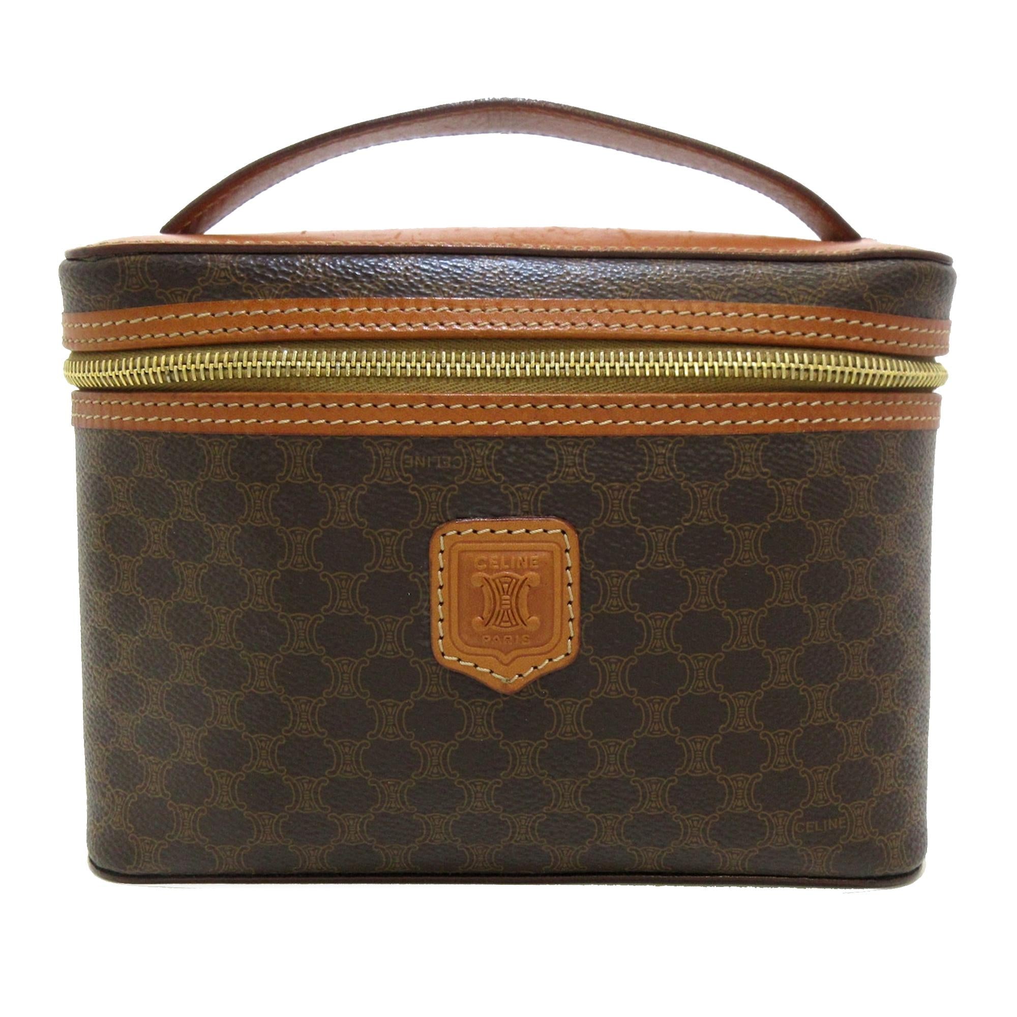 Celine Macadam Vanity Bag (SHG-YYgdhT)