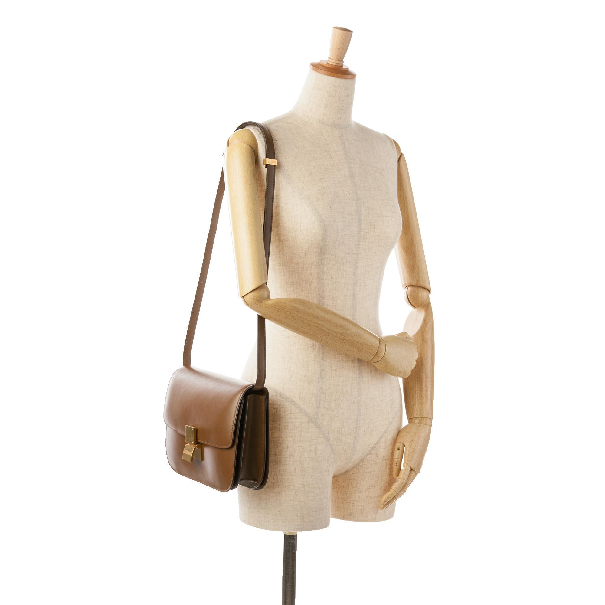 Celine Medium Classic Box (SHG-JqmbIc)