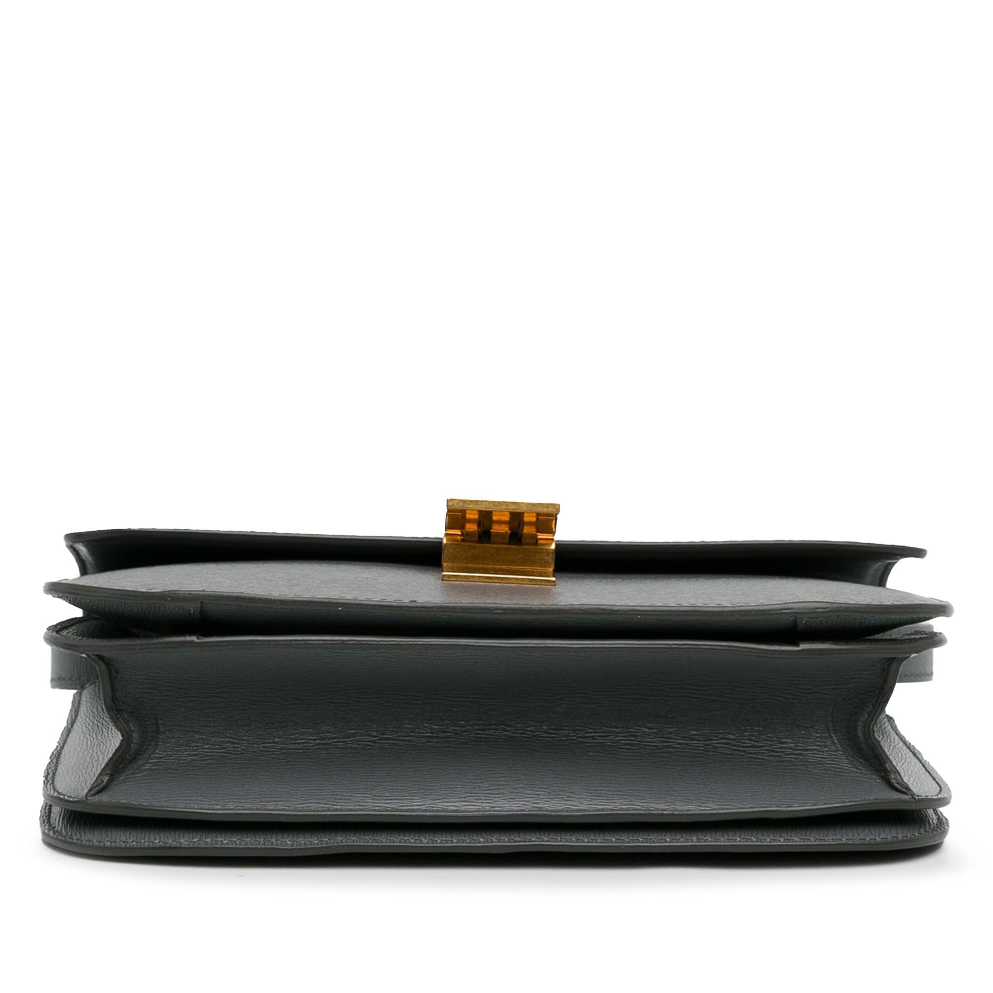 Celine Medium Classic Box (SHG-XxbhaI)