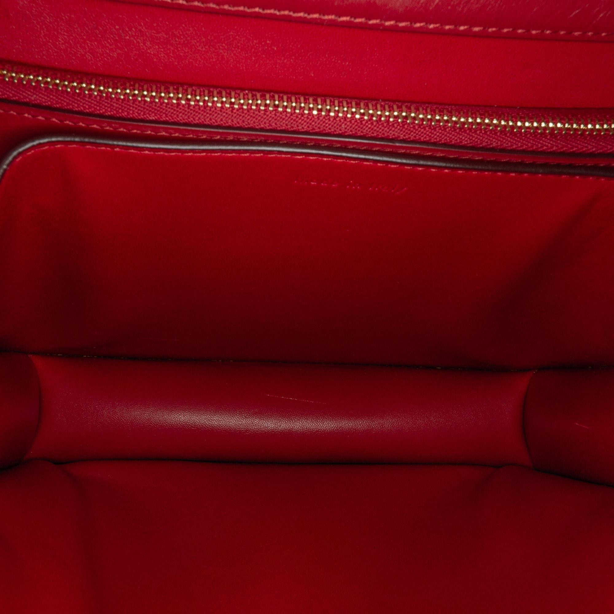 Celine Medium Classic Box (SHG-sizhA7)