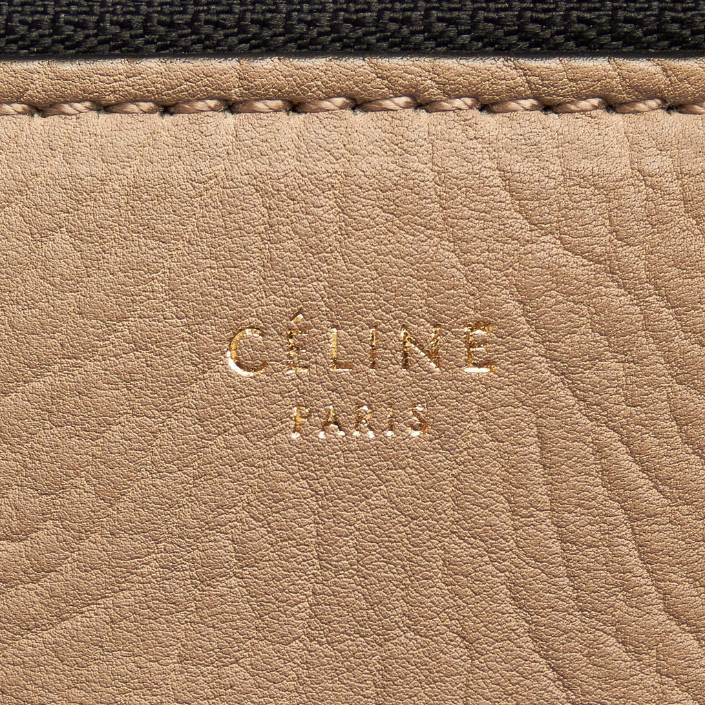 Celine Medium Edge Bicolor Leather Handbag (SHG-85HnTC)